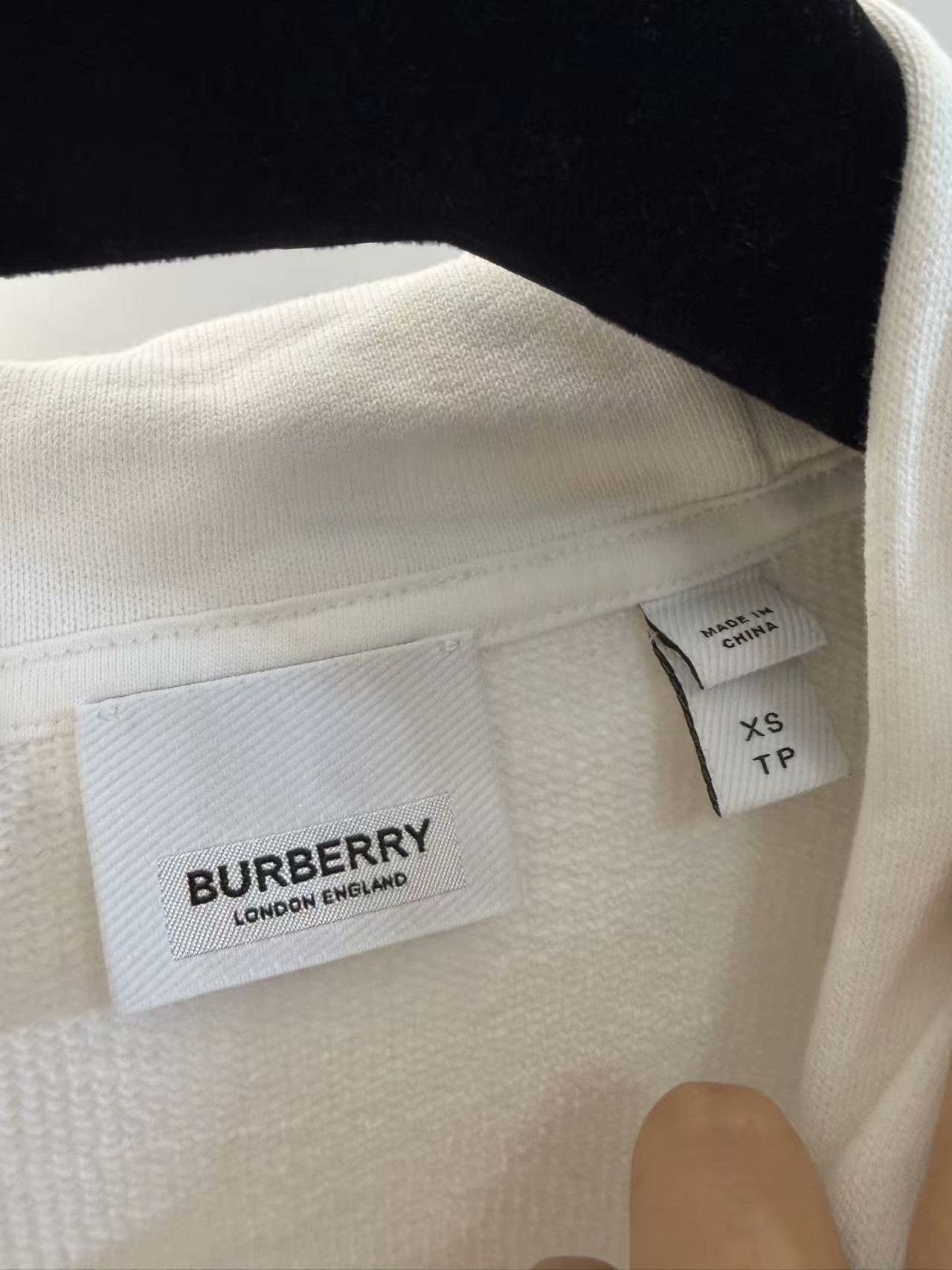 Burberry Burberry Retro White Hoodie xs Men Size US XS / EU 42 / 0 - 3 Thumbnail
