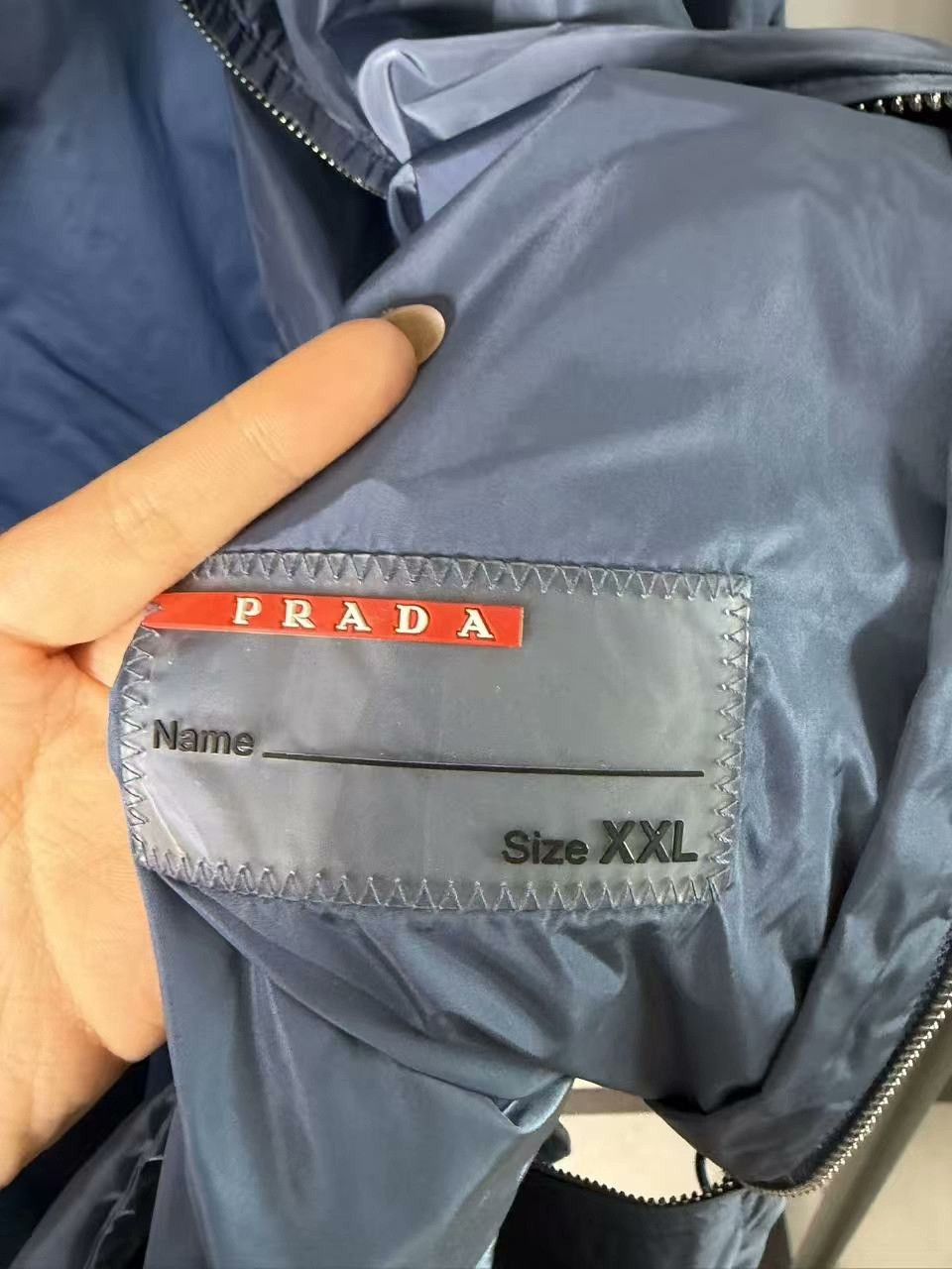 Prada Prada Nylon White Light Jacket xxl Men Size US XXL / EU 58 / 5 - 3 Thumbnail