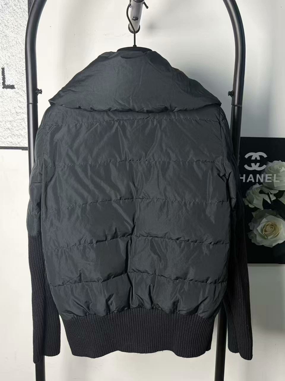 Moncler Moncler Down Black Heavy Coat m Men Size US M / EU 48-50 / 2 - 7 Thumbnail