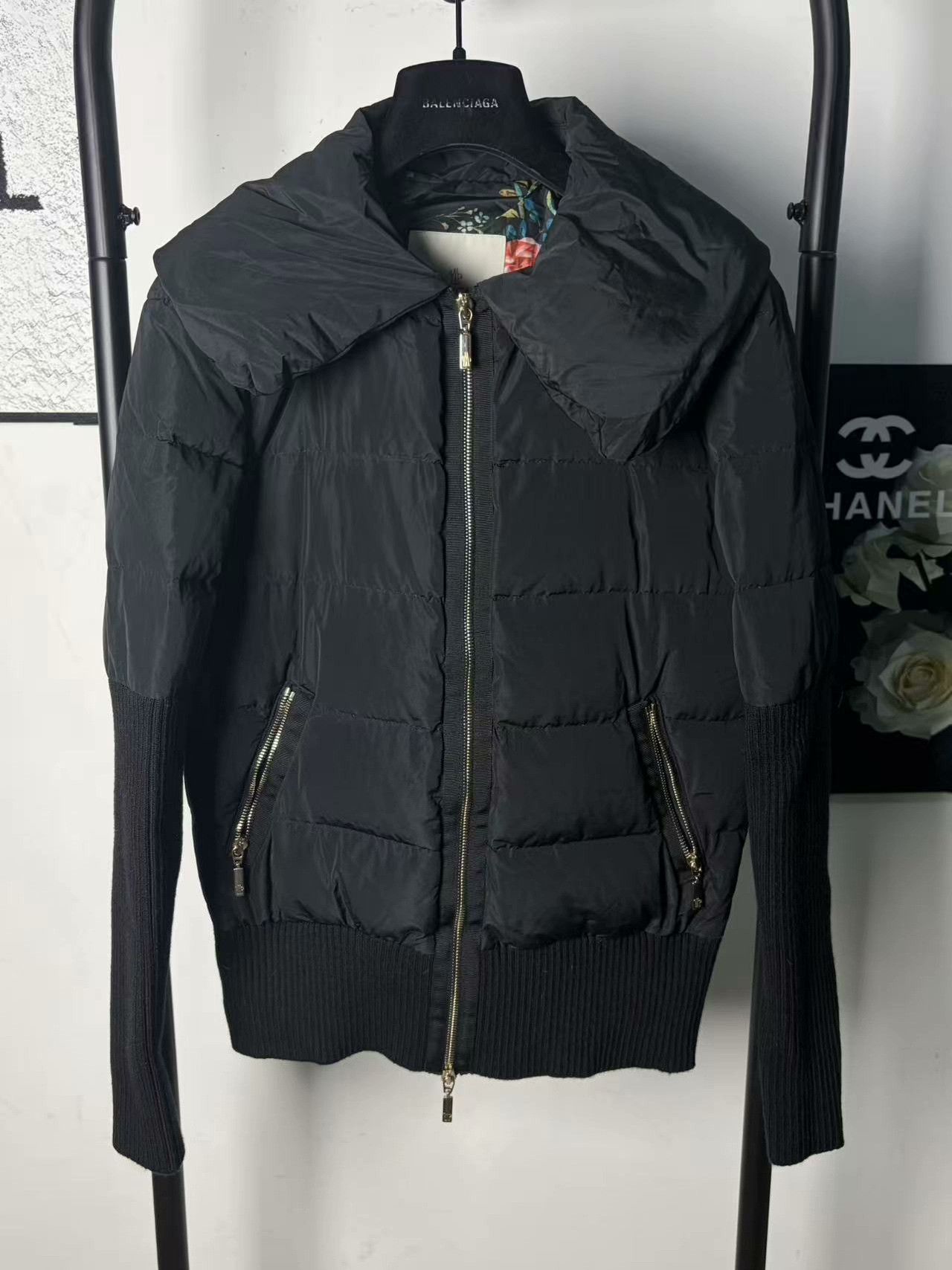 Moncler Moncler Down Black Heavy Coat m Men Size US M / EU 48-50 / 2 - 6 Thumbnail