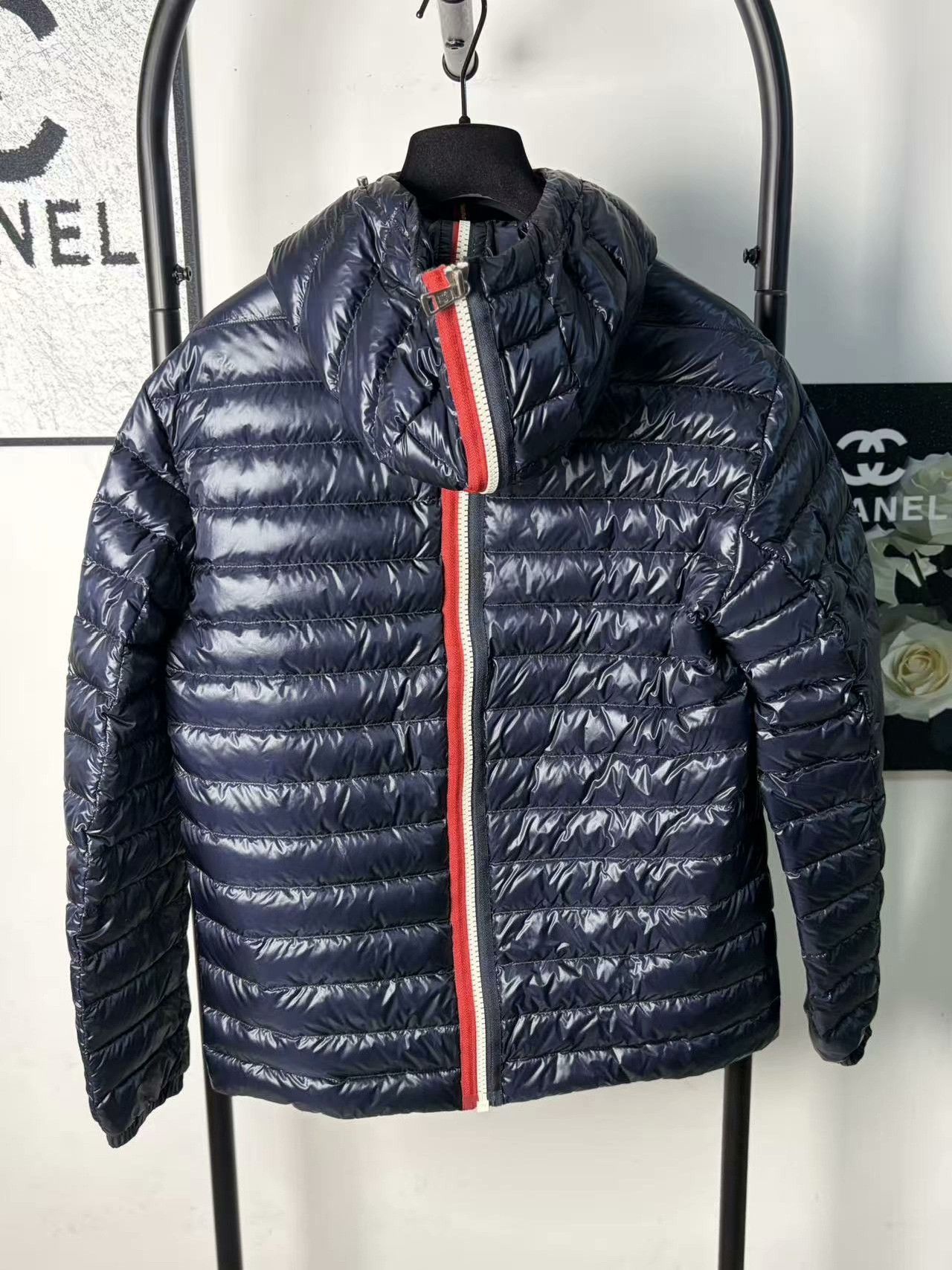 Moncler Moncler Retro Down White Heavy Coat m Men Size US M / EU 48-50 / 2 - 2 Thumbnail
