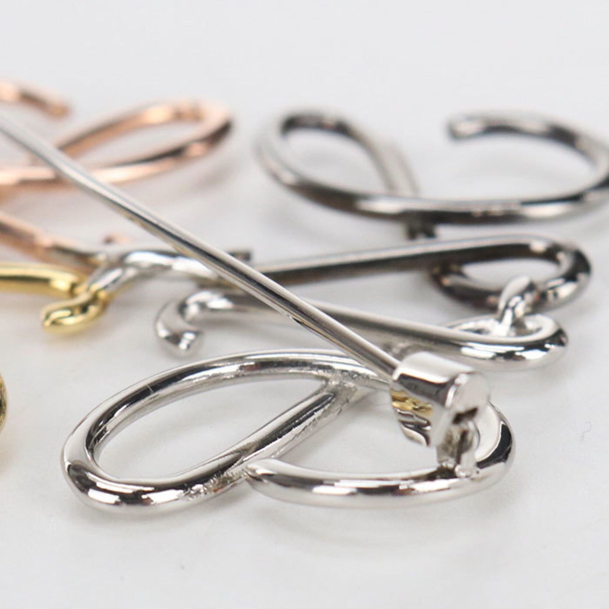 Loewe LOEWE Brooch J000245X10 Anagram Women's Multicolor Size ONE SIZE - 4 Thumbnail