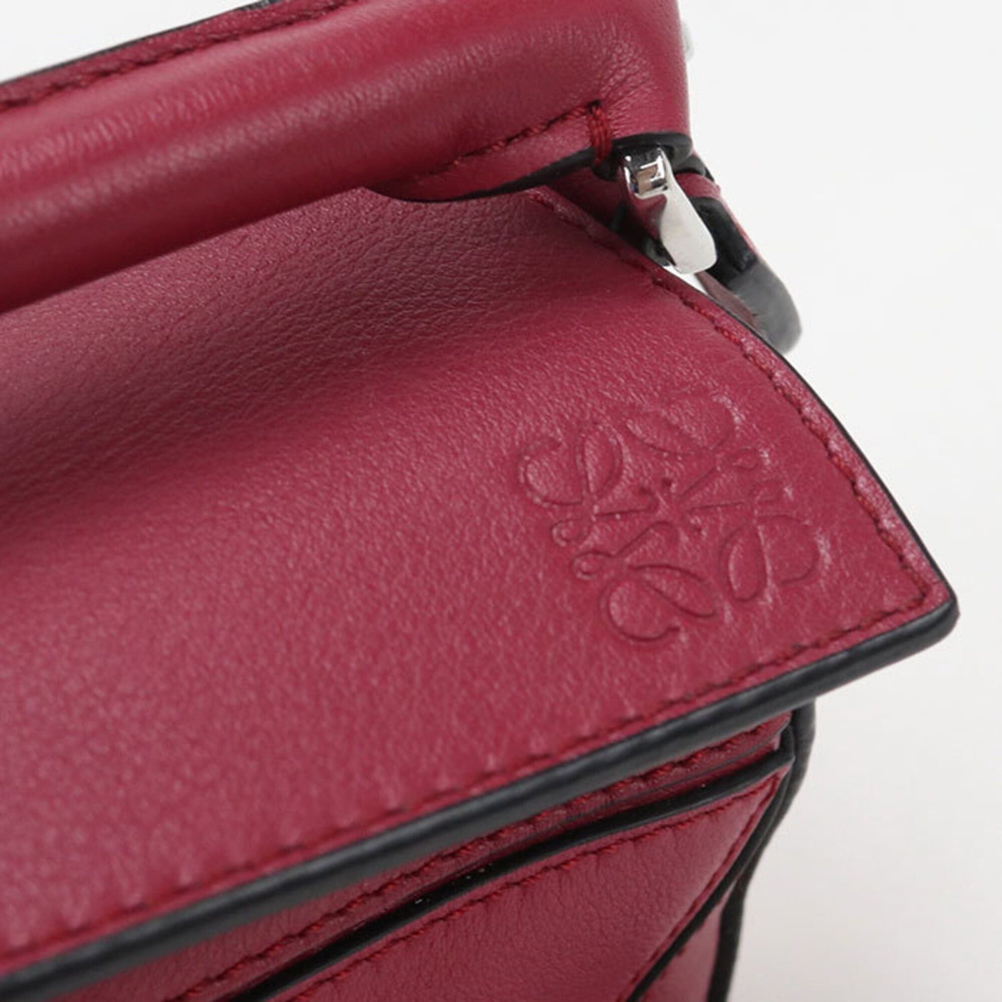 Loewe LOEWE Puzzle Bag Mini 2-Way Handbag for Women, Red Size ONE SIZE - 4 Thumbnail