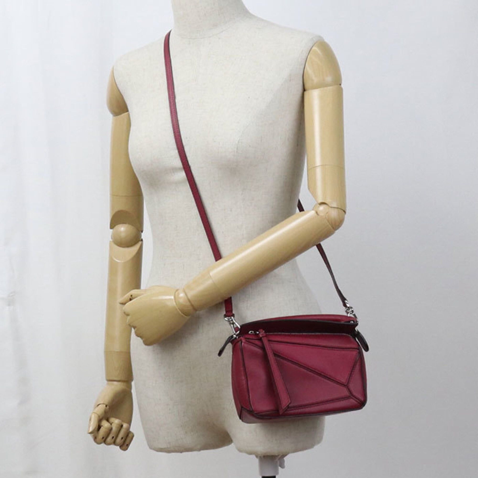 Loewe LOEWE Puzzle Bag Mini 2-Way Handbag for Women, Red Size ONE SIZE - 8 Thumbnail