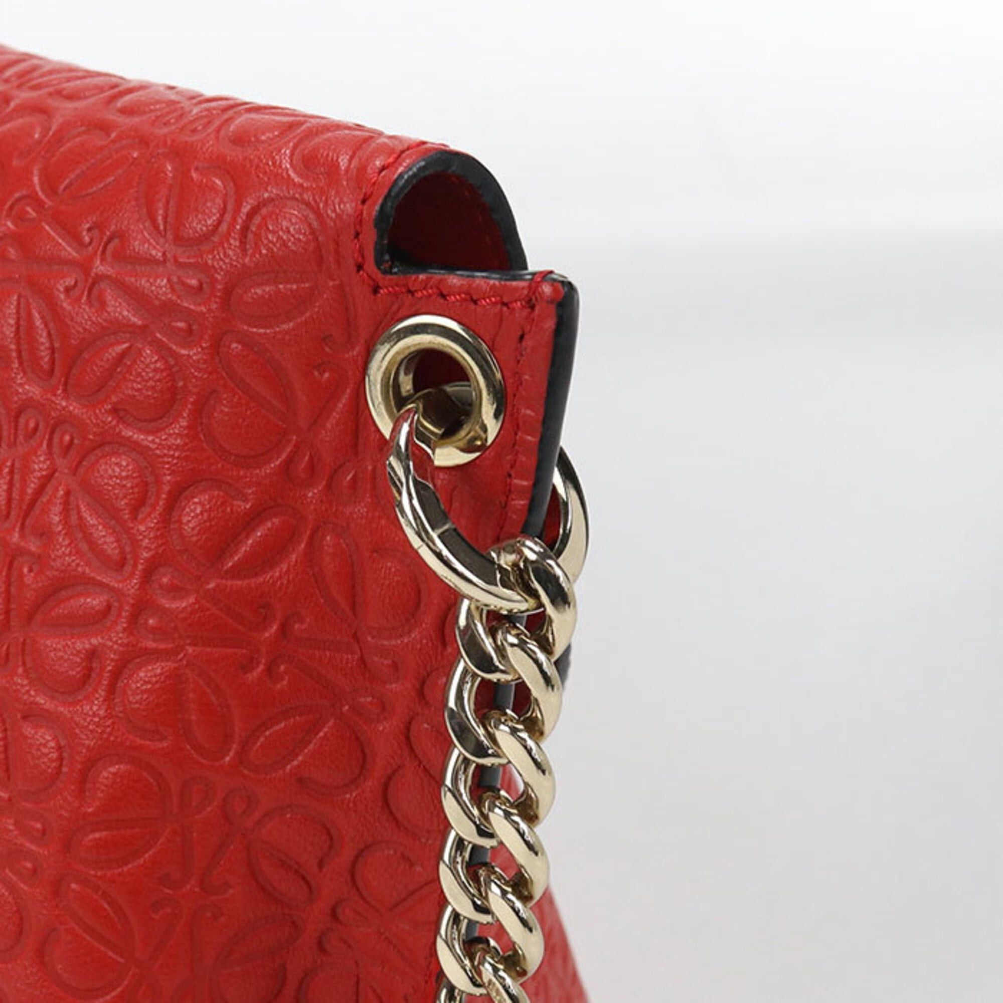 Loewe LOEWE (Loewe) Crossbody Shoulder Bag, Chain Strap, Anagram, Women's, Red Size ONE SIZE - 4 Thumbnail
