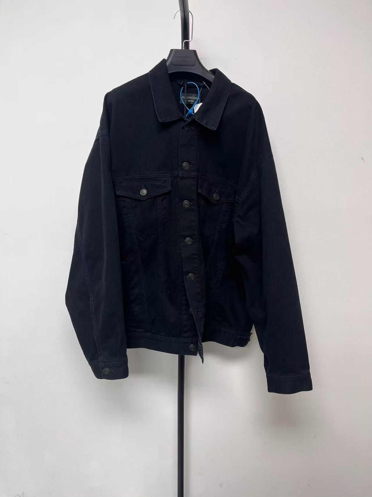 Balenciaga Balenciaga Logo Single-Breasted Denim Jacket Men's Size US S / EU 44-46 / 1 - 2 Thumbnail