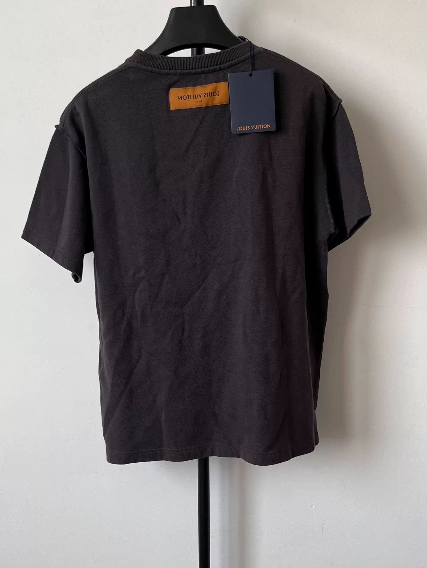 Louis Vuitton Louis Vuitton Hollow-out LV Short-sleeve T-shirt Size US S / EU 44-46 / 1 - 2 Thumbnail