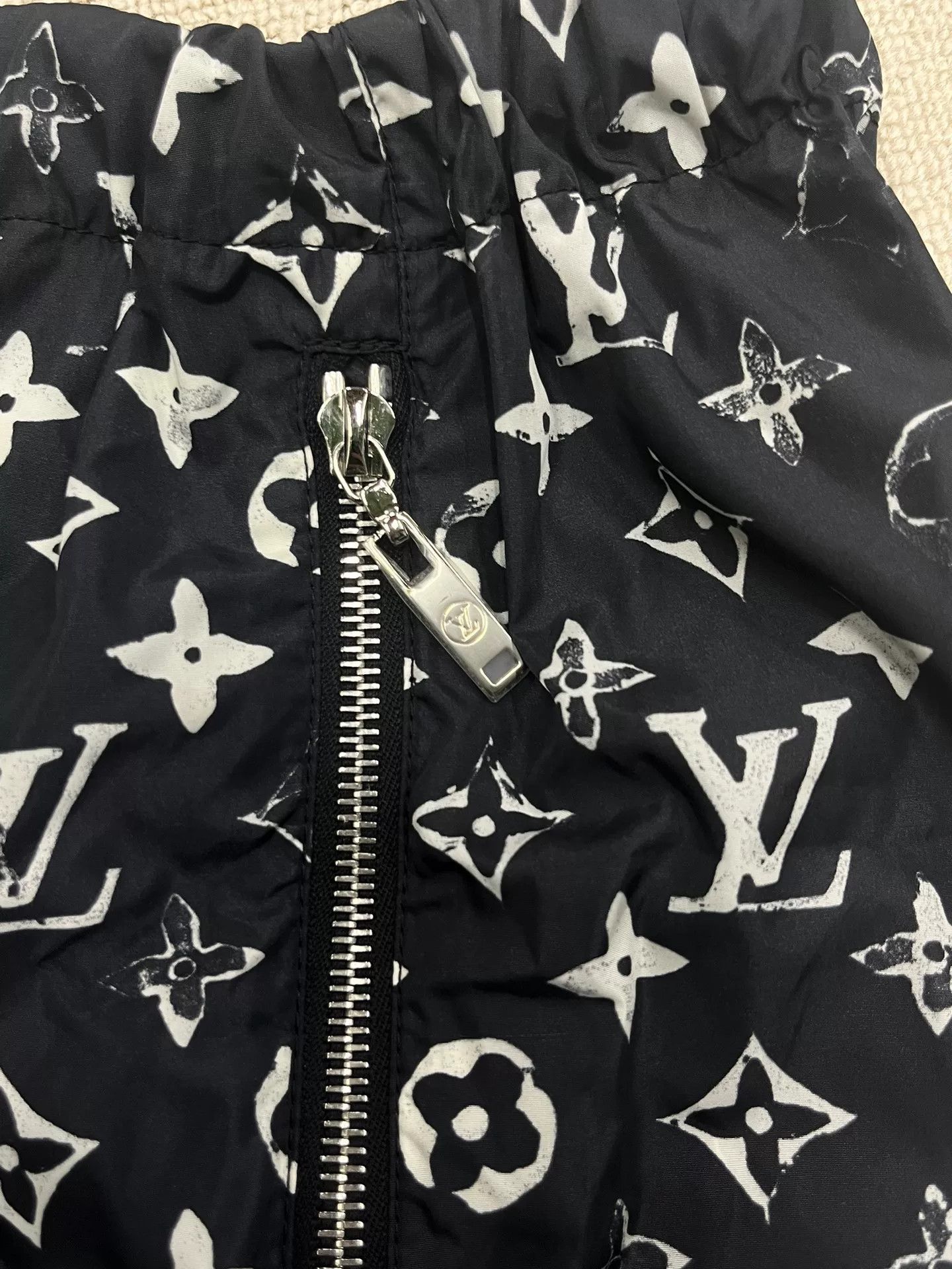 Louis Vuitton Louis Vuitton Monogram New Shorts Size US 28 / EU 44 - 3 Thumbnail