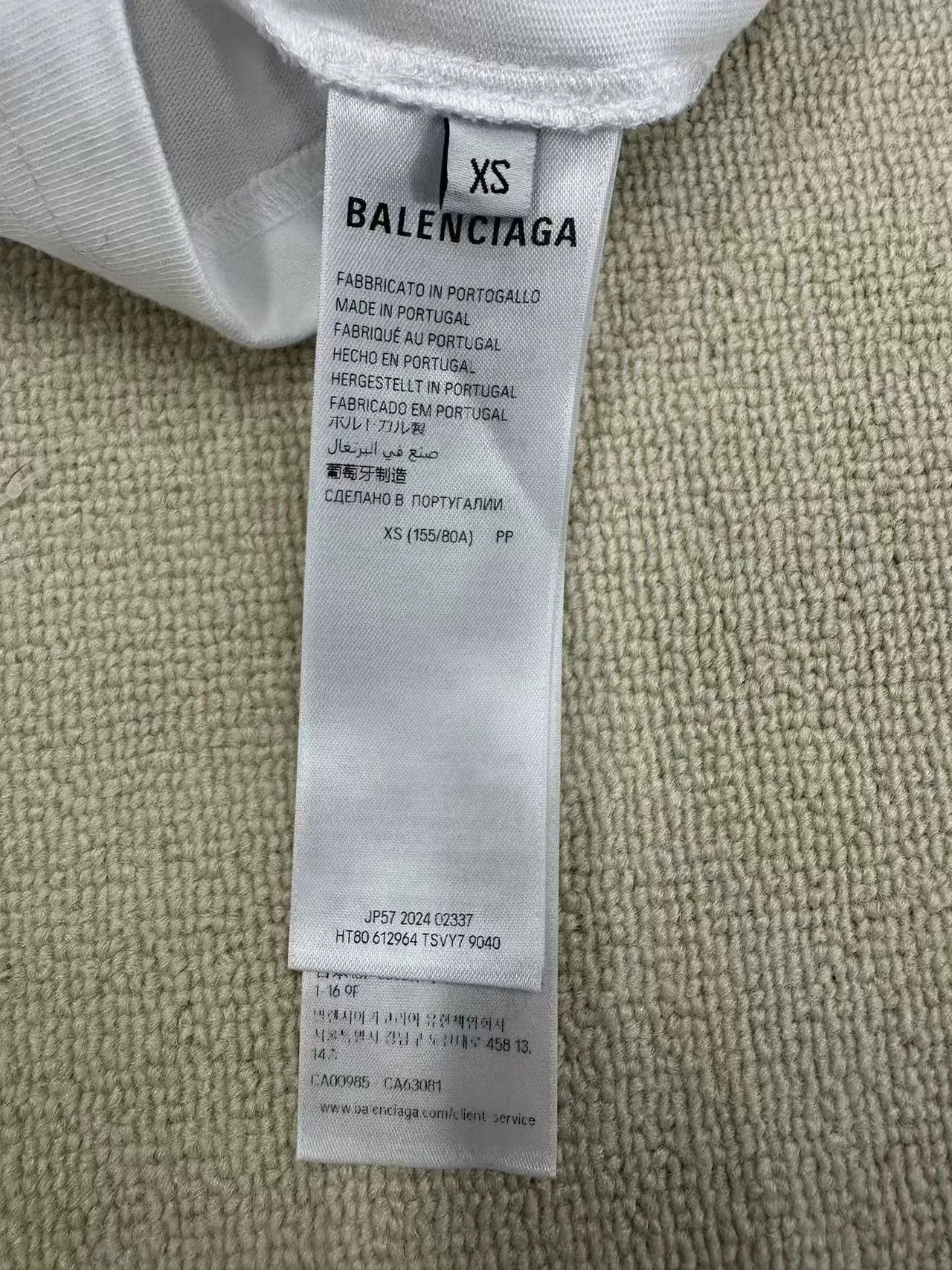 Balenciaga Balenciaga Graffiti Coca-Cola White Short-Sleeve Size US XS / EU 42 / 0 - 6 Thumbnail
