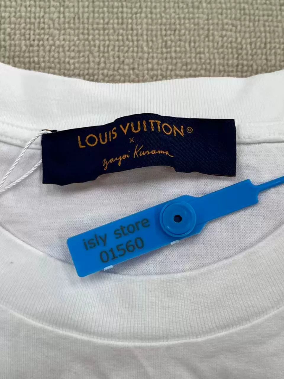 Louis Vuitton Louis Vuitton x Yayoi Kusama Pumpkin Print T-Shirt Size US M / EU 48-50 / 2 - 5 Thumbnail