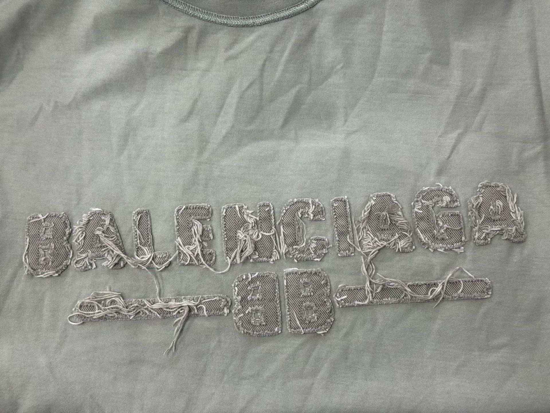 Balenciaga Balenciaga Vintage Jersey Crewneck T-Shirt Size US L / EU 52-54 / 3 - 3 Thumbnail