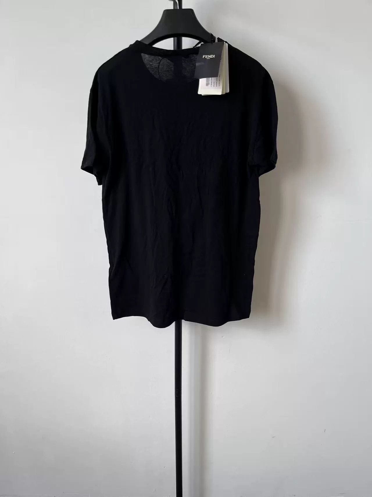 Fendi FENDI Logo Print Men's SS23 T-Shirt Size US M / EU 48-50 / 2 - 2 Thumbnail