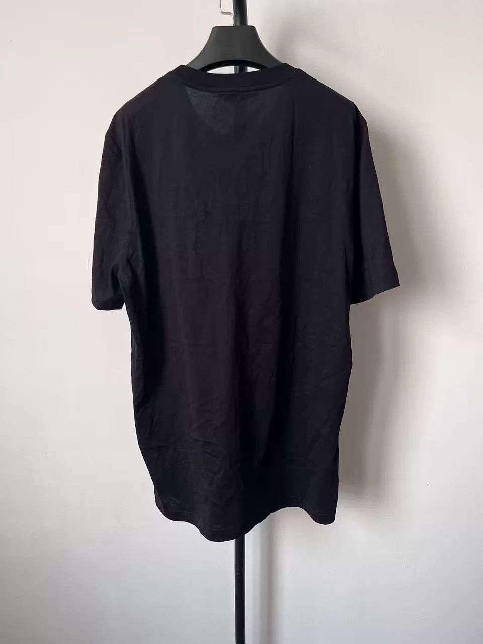 Louis Vuitton Louis Vuitton Classic Logo Cotton T-Shirt Size US XXL / EU 58 / 5 - 2 Thumbnail