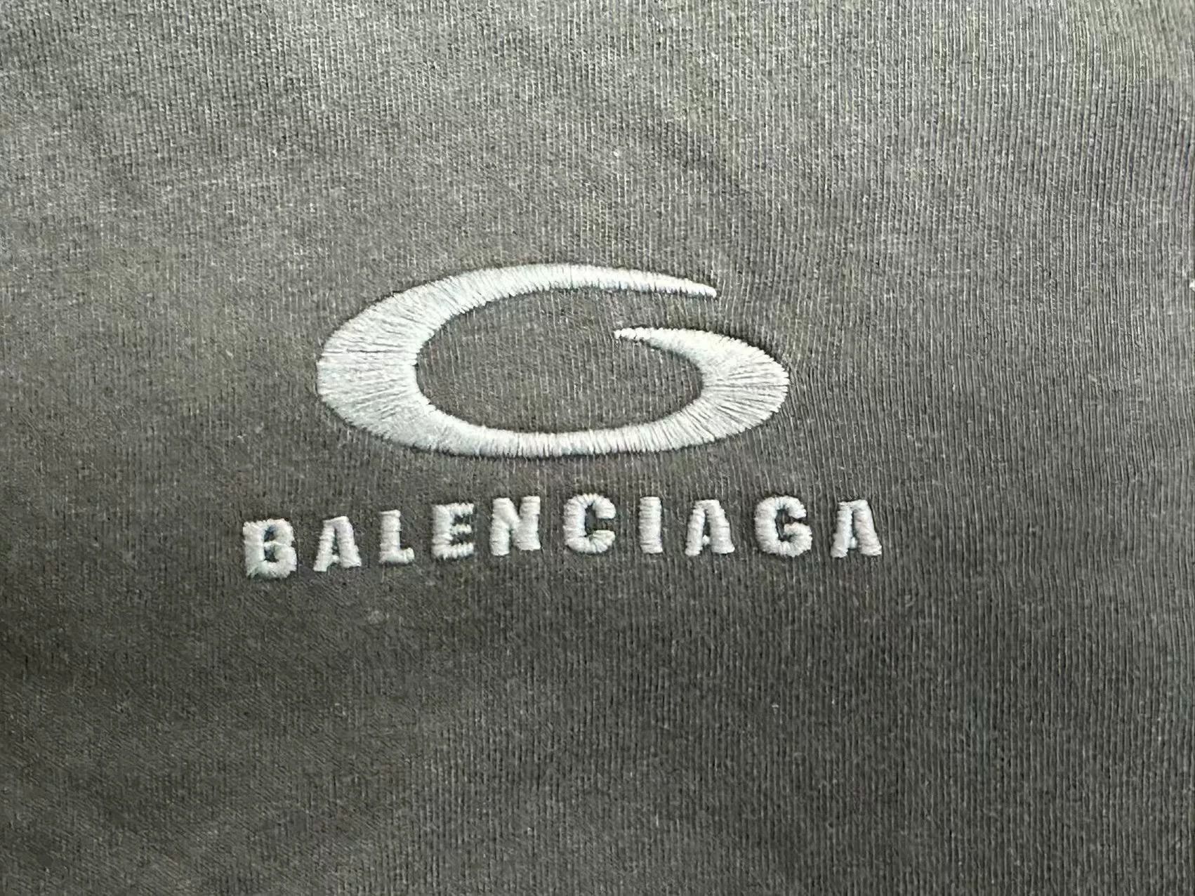 Balenciaga Balenciaga Embroidered Cotton Crew Neck T-Shirt Size US S / EU 44-46 / 1 - 3 Thumbnail