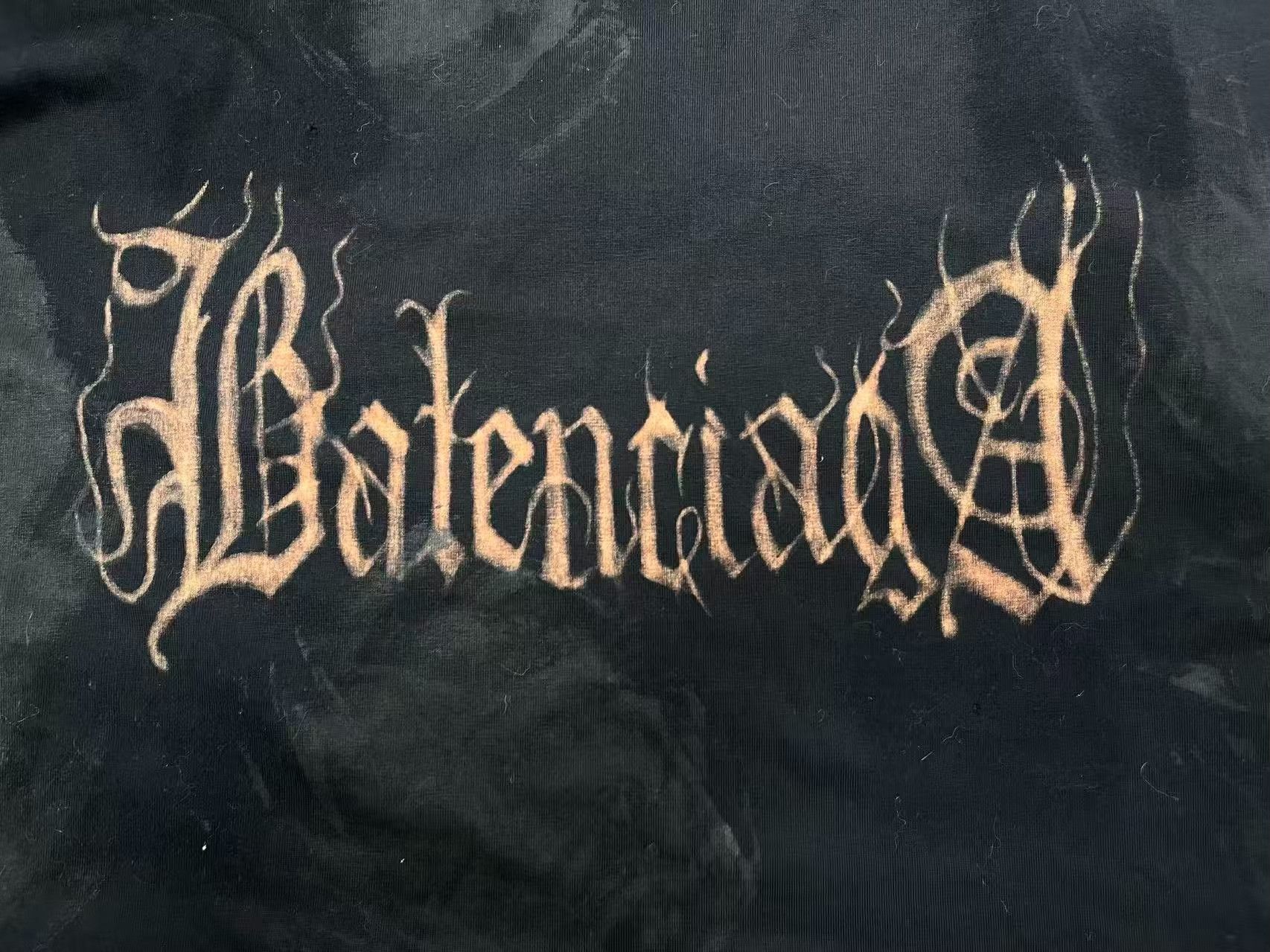 Balenciaga Balenciaga Abstract Logo Print T-Shirt Size US S / EU 44-46 / 1 - 3 Thumbnail