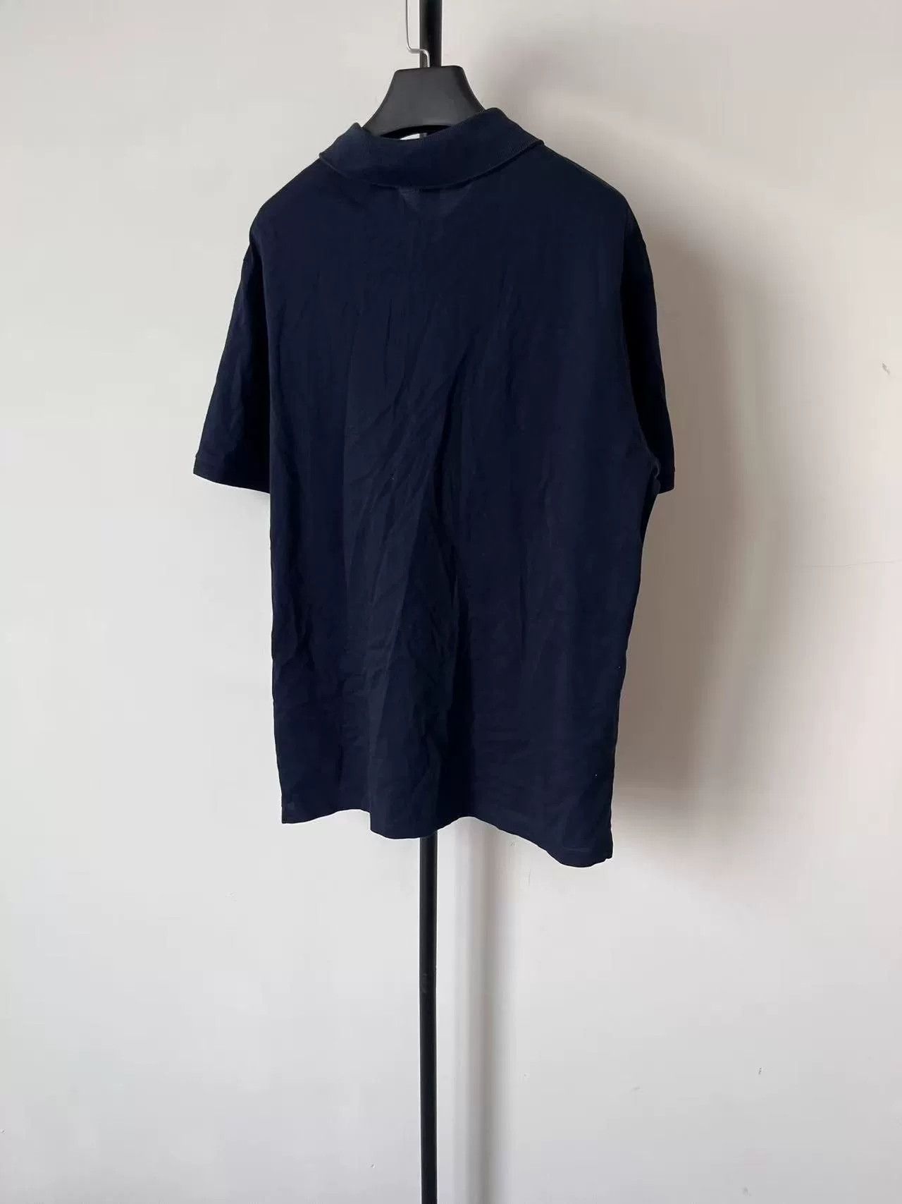 Louis Vuitton Louis Vuitton Stand Collar Letter Print Tee Size US L / EU 52-54 / 3 - 2 Thumbnail