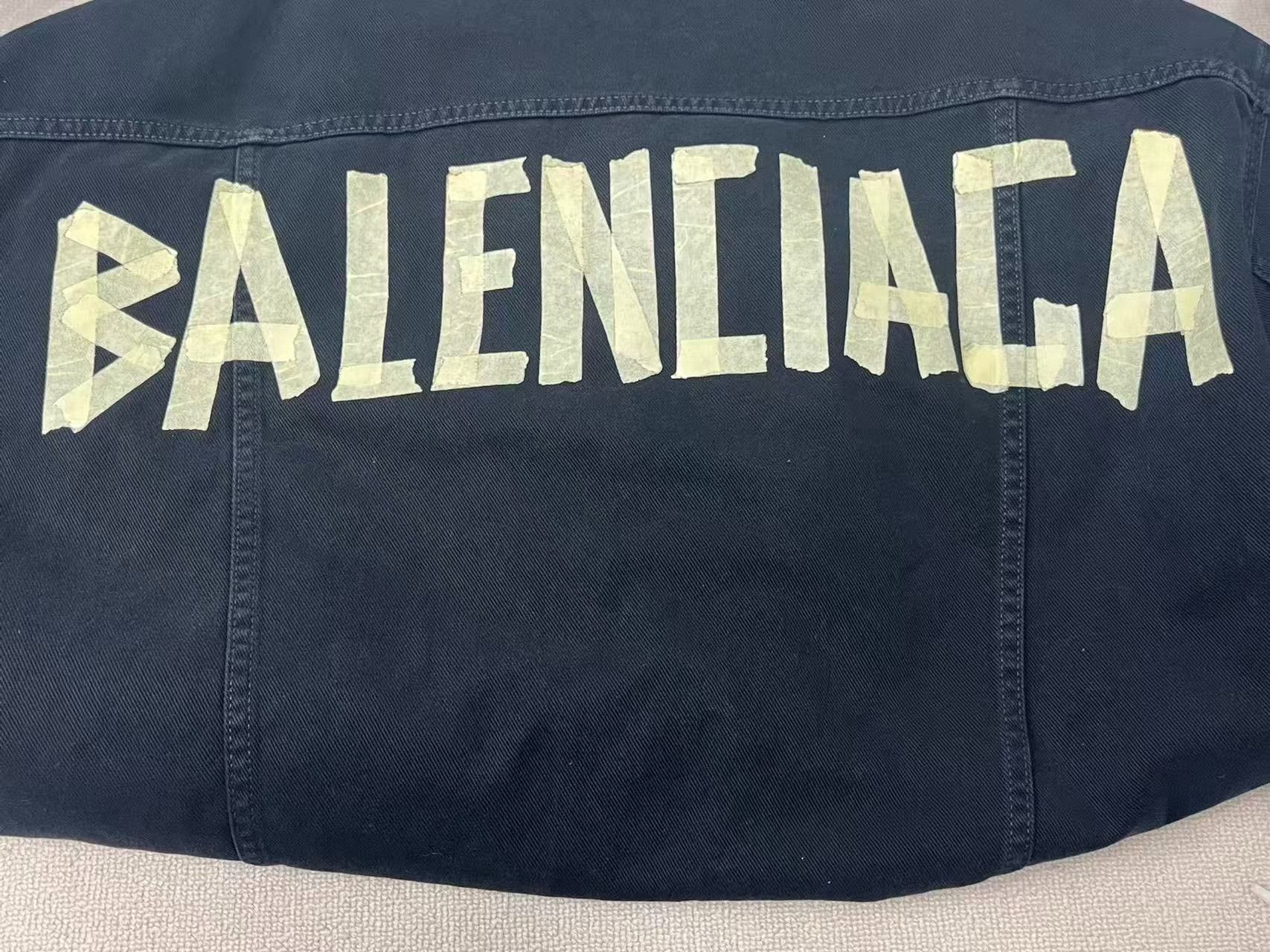 Balenciaga Balenciaga Men's Oversized Logo Denim Jacket Size US S / EU 44-46 / 1 - 3 Thumbnail