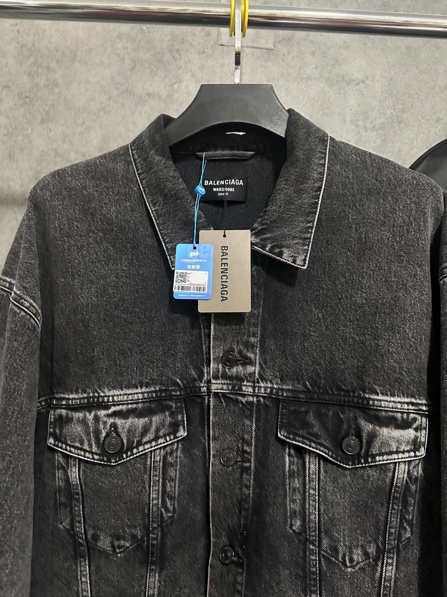 Balenciaga Balenciaga Metal Print Denim Jacket Size M Size US M / EU 48-50 / 2 - 5 Thumbnail