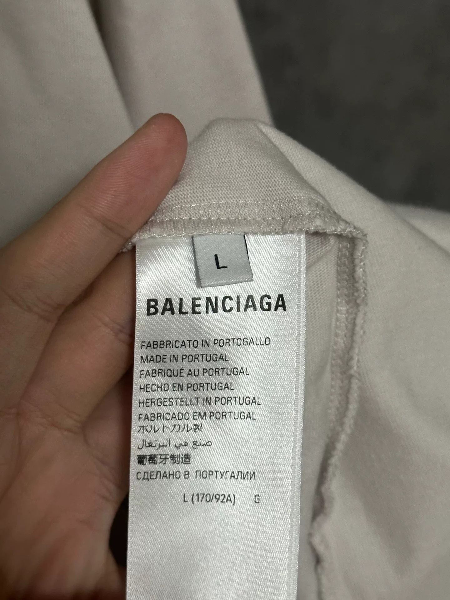 Balenciaga Balenciaga Embroidered Logo T-Shirt L Size US L / EU 52-54 / 3 - 3 Thumbnail
