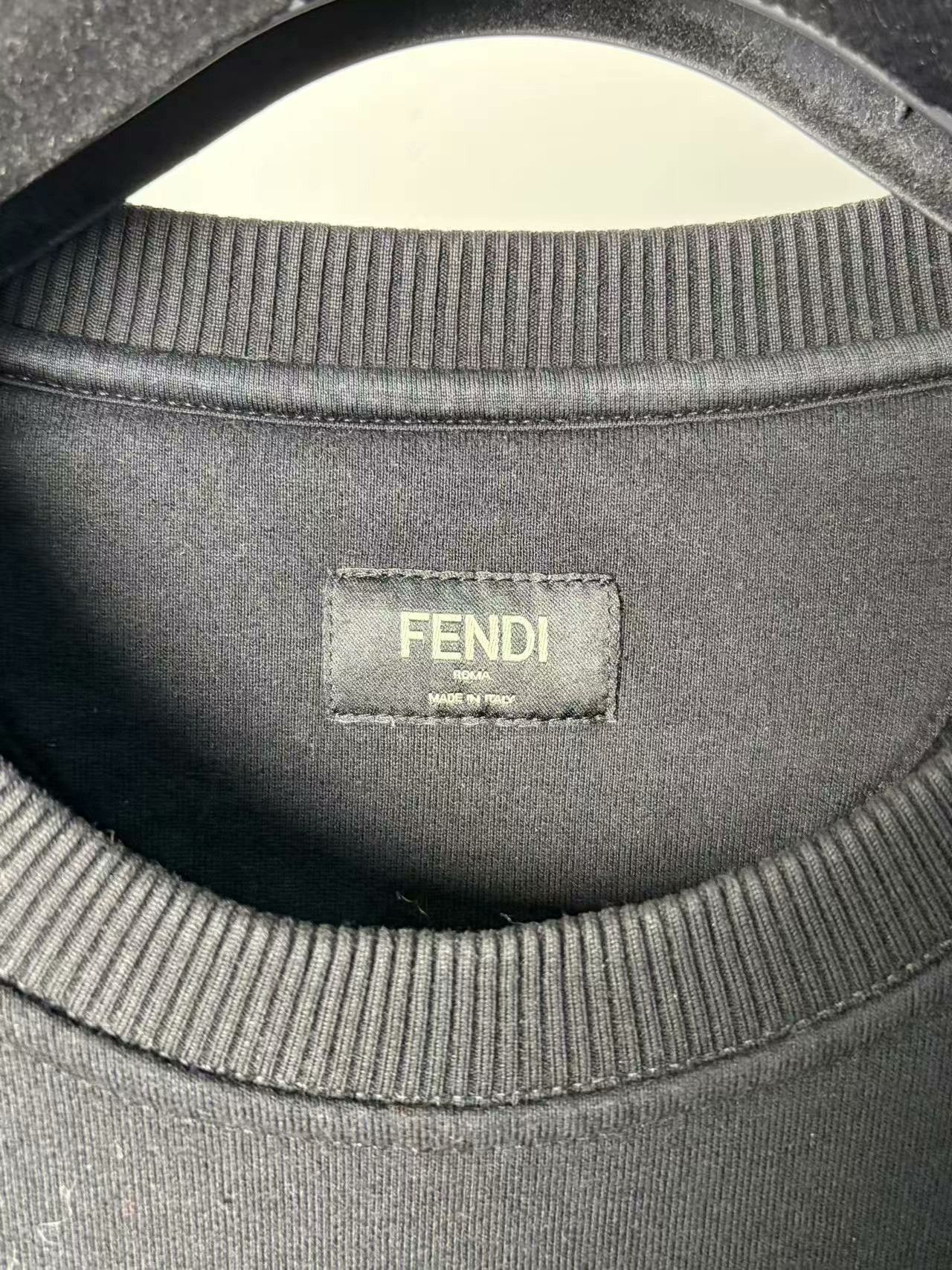 Fendi Fendi White Hoodie l Men Size US L / EU 52-54 / 3 - 3 Thumbnail