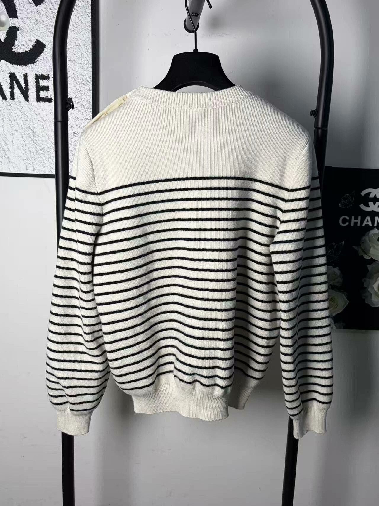 Celine Celine Knit White Sweater XL Women Size XL / US 12-14 / IT 48-50 - 2 Thumbnail