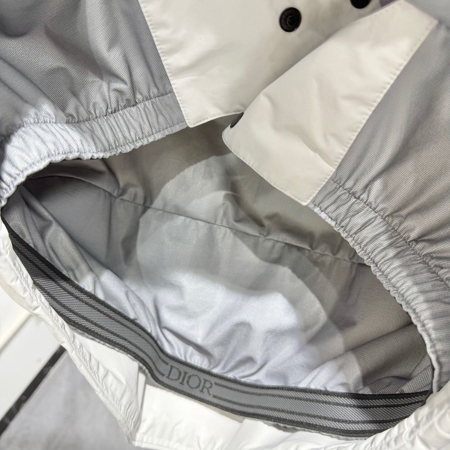 Dior Dior x Descente Reflective Ski Jacket Size 50 Size US M / EU 48-50 / 2 - 8 Thumbnail
