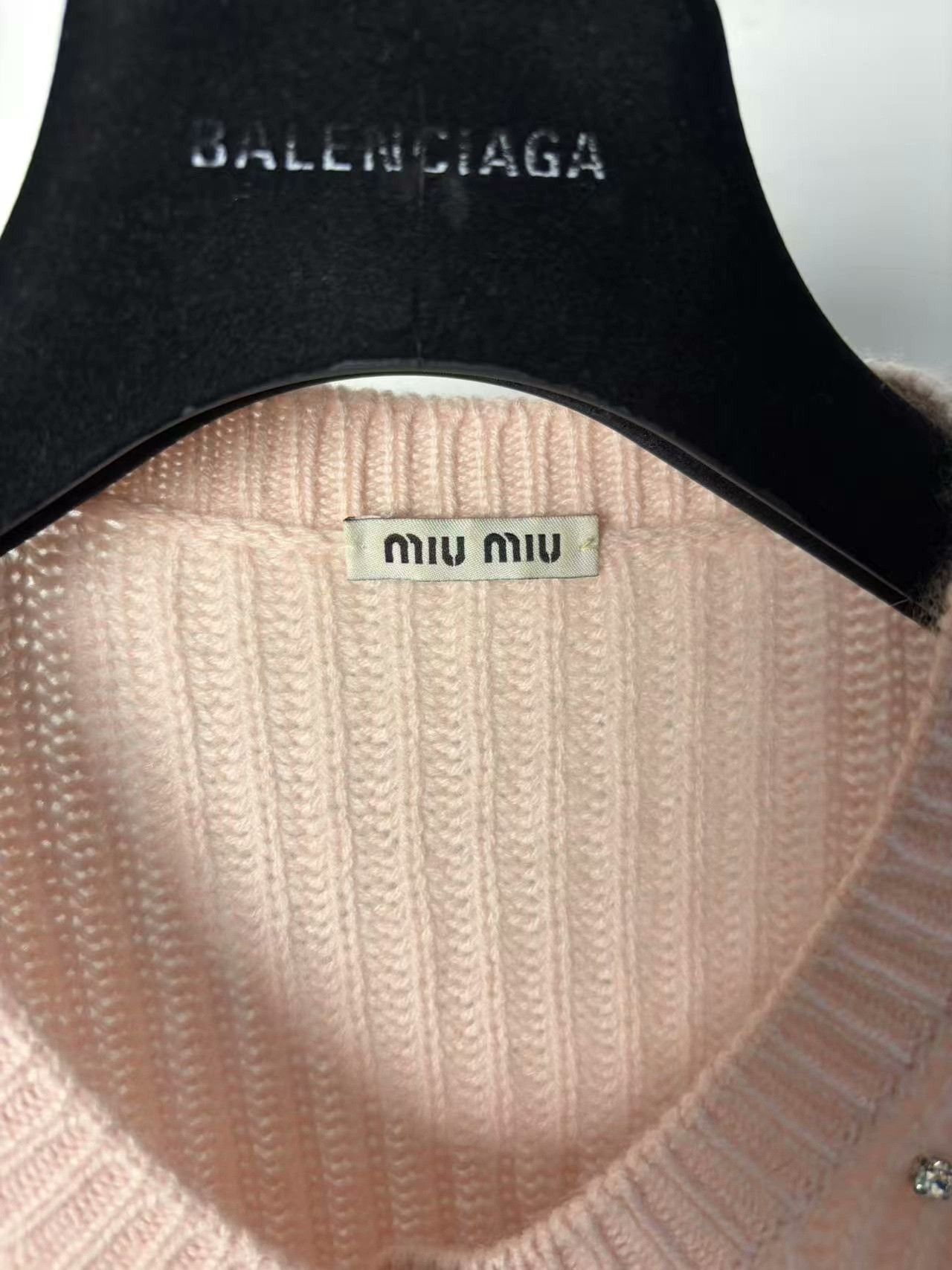 Miu Miu Miu Miu White Sweater M Women Size M / US 6-8 / IT 42-44 - 4 Thumbnail