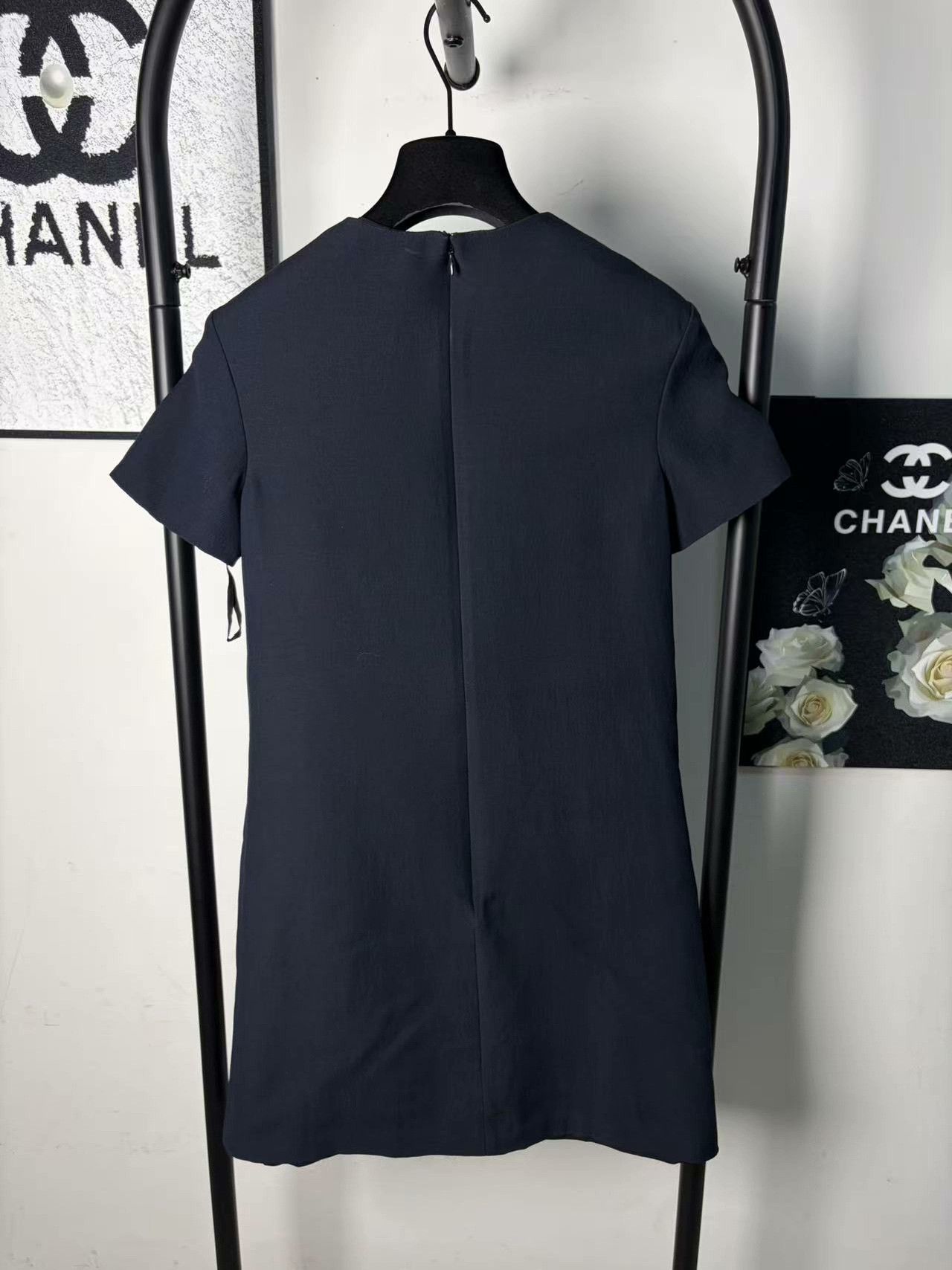 Valentino Valentino White T-Shirt M Women Size M / US 6-8 / IT 42-44 - 2 Thumbnail