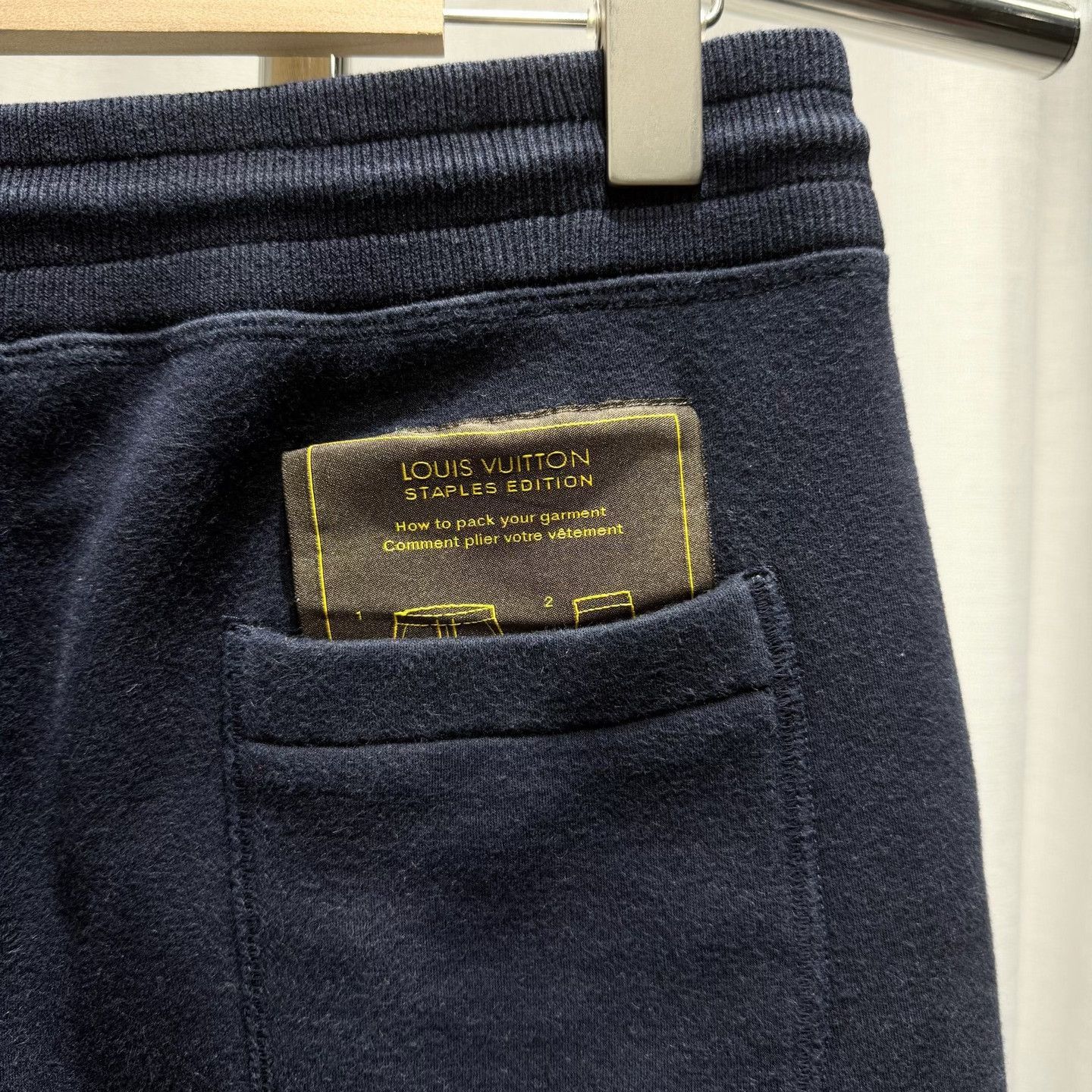 Louis Vuitton Louis Vuitton Staples Edition Shorts Size M Size US 32 / EU 48 - 3 Thumbnail