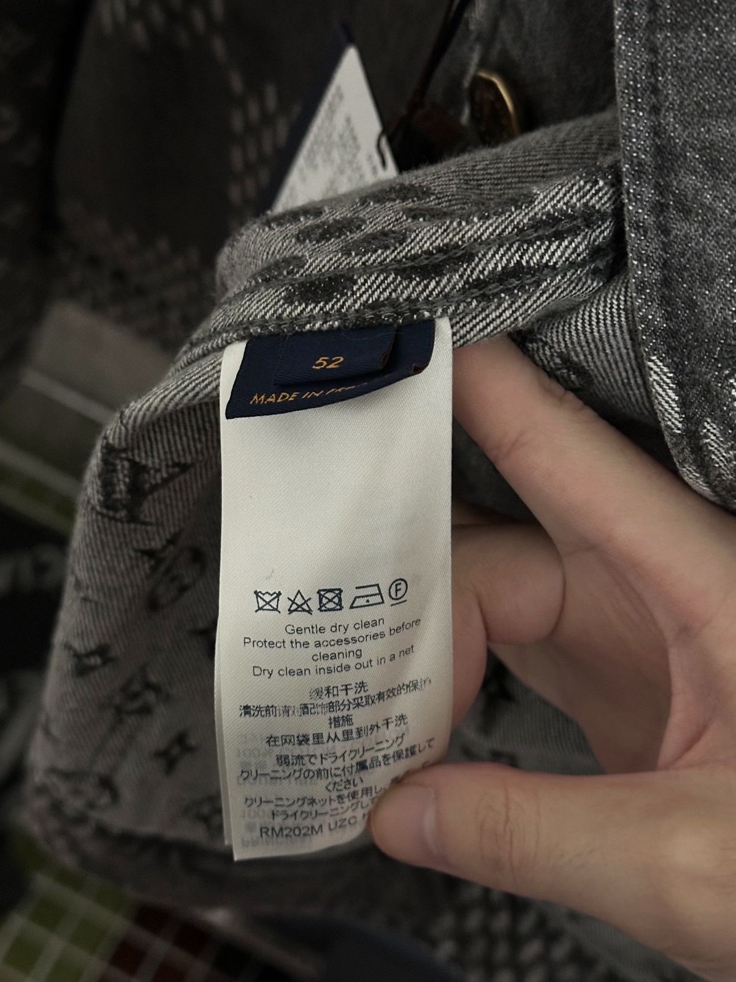 Louis Vuitton Louis Vuitton x Nigo Monogram Patchwork Denim Jacket 52 Size US L / EU 52-54 / 3 - 4 Thumbnail