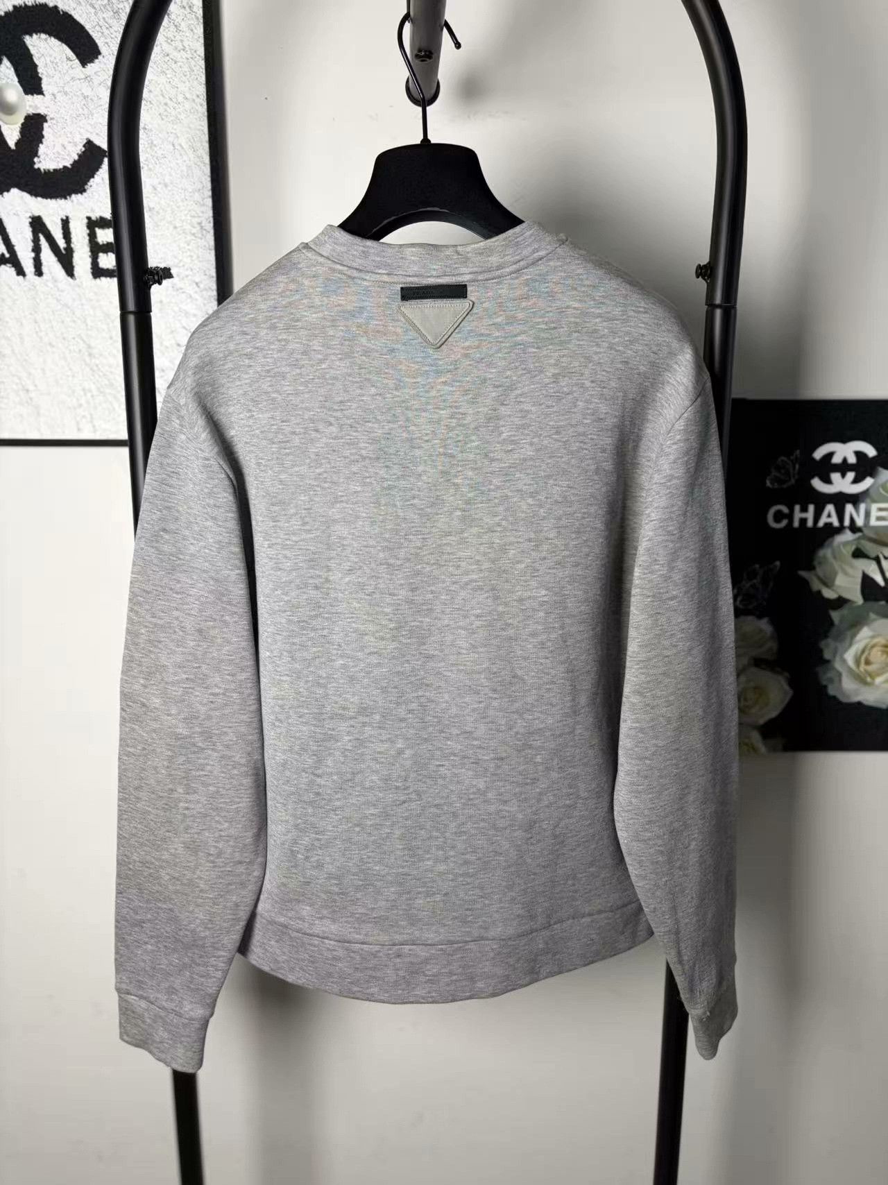 Prada Prada White Hoodie s Men Size US S / EU 44-46 / 1 - 2 Thumbnail