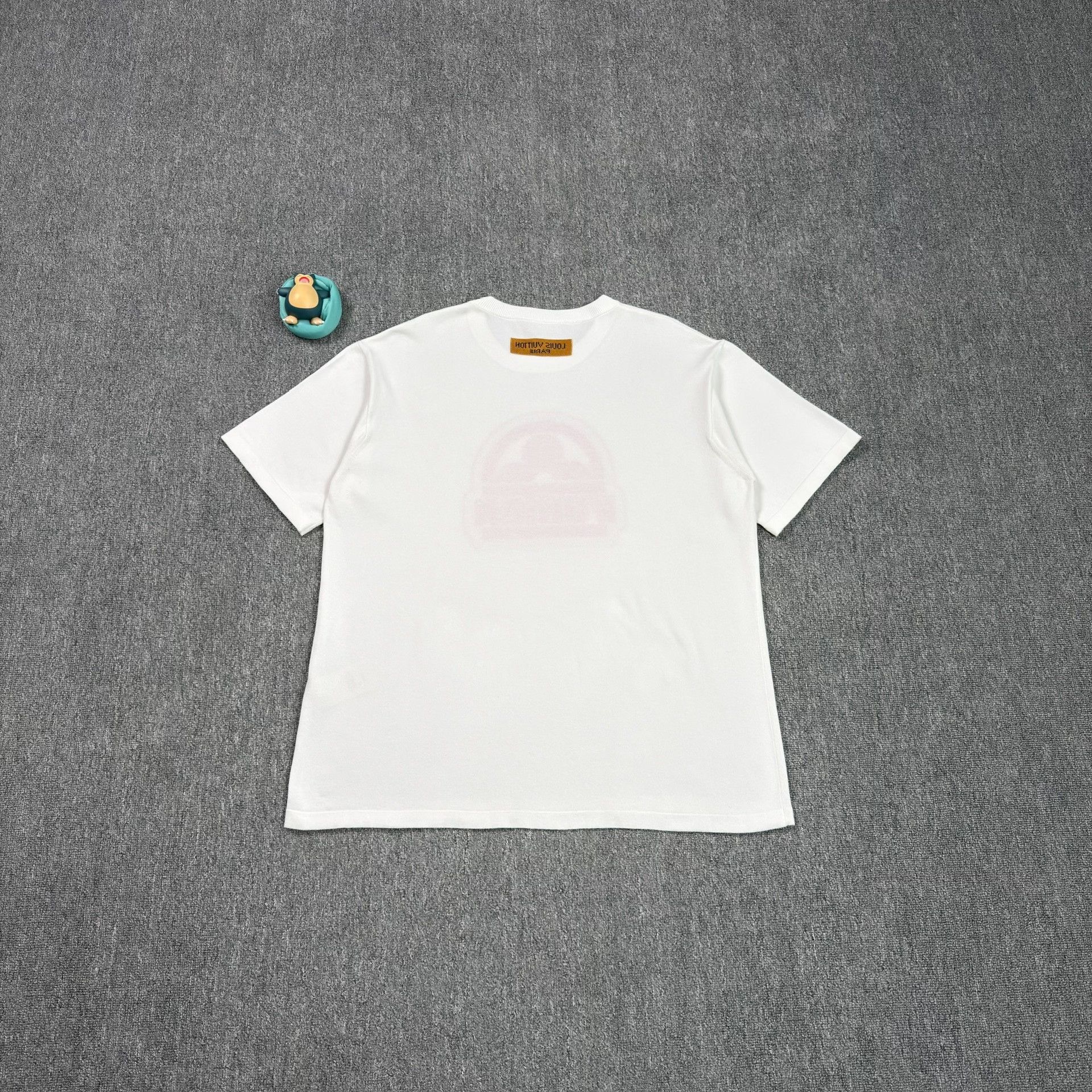 Louis Vuitton Louis Vuitton Pink Graphic Knit T-Shirt XXL Size US XXL / EU 58 / 5 - 2 Thumbnail