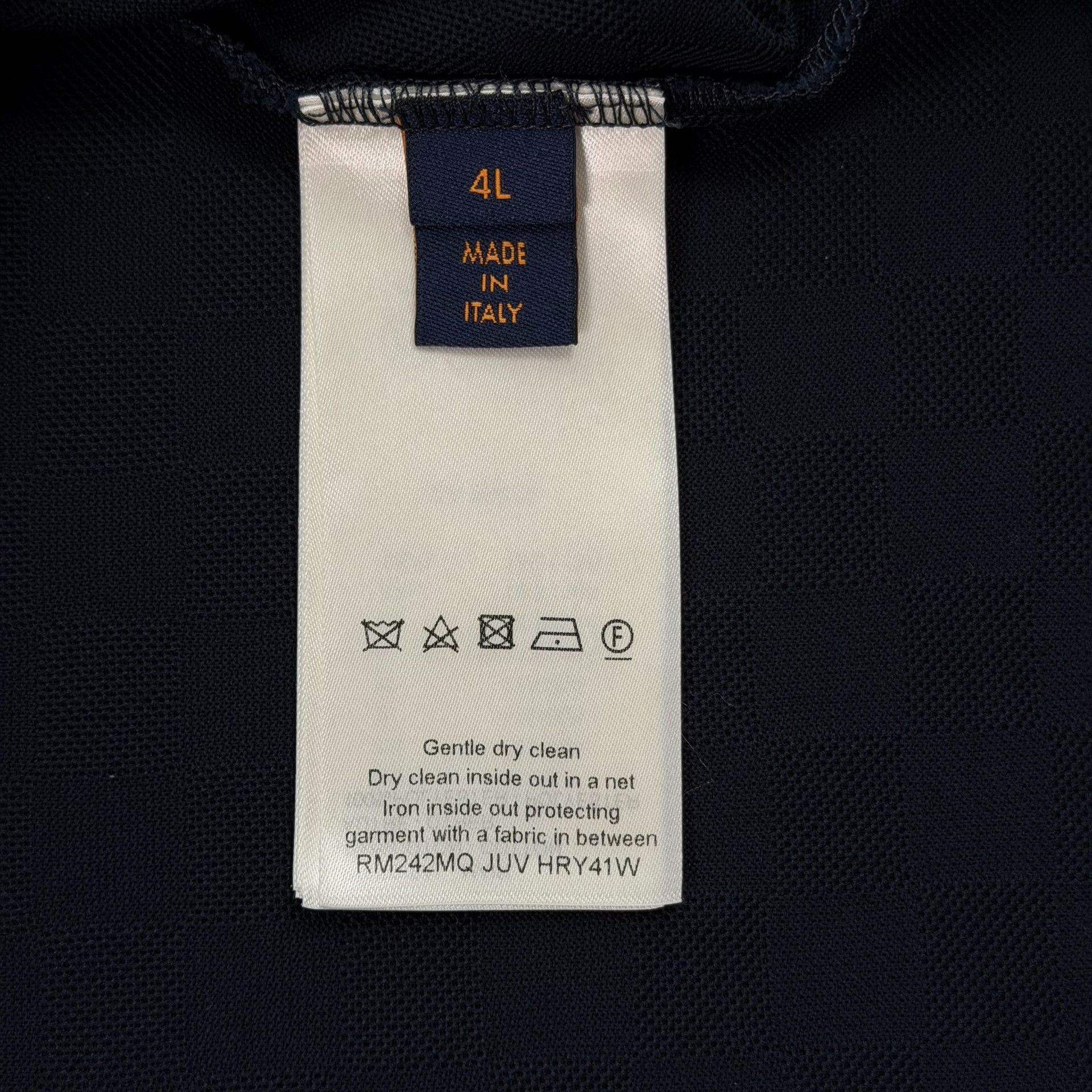 Louis Vuitton Louis Vuitton Damier Pattern Polo Size 4L Size US XXL / EU 58 / 5 - 6 Thumbnail