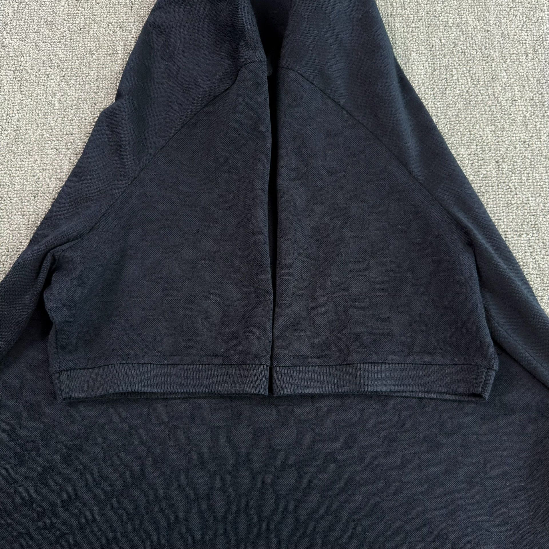 Louis Vuitton Louis Vuitton Damier Pattern Polo Size 4L Size US XXL / EU 58 / 5 - 4 Thumbnail