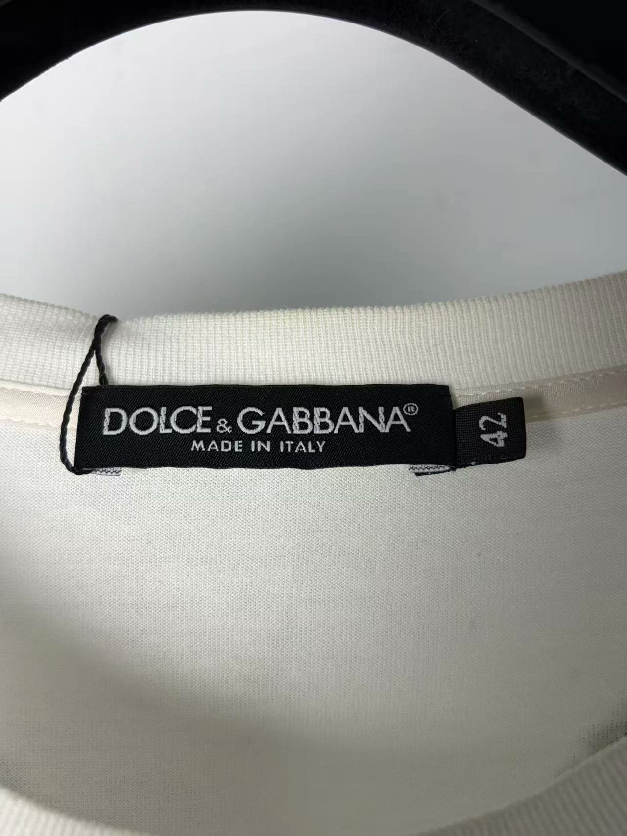 Dolce & Gabbana Dolce & Gabbana White T-Shirt M Women Size M / US 6-8 / IT 42-44 - 4 Thumbnail