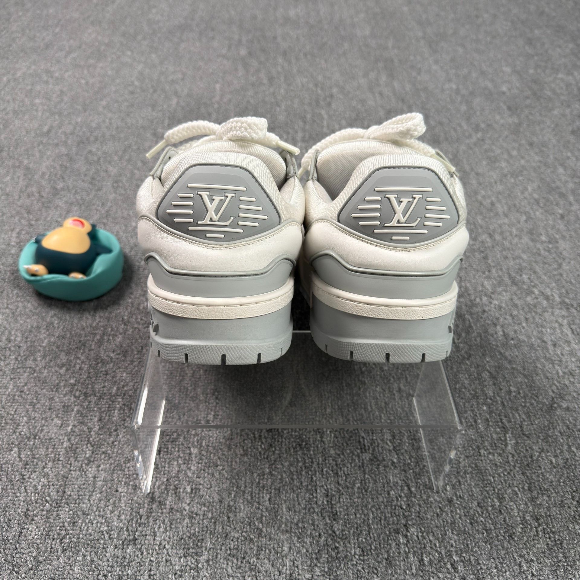 Louis Vuitton Louis Vuitton Gray White LV Trainer Maxi US 6.5 Size US 6.5 / EU 39-40 - 3 Thumbnail