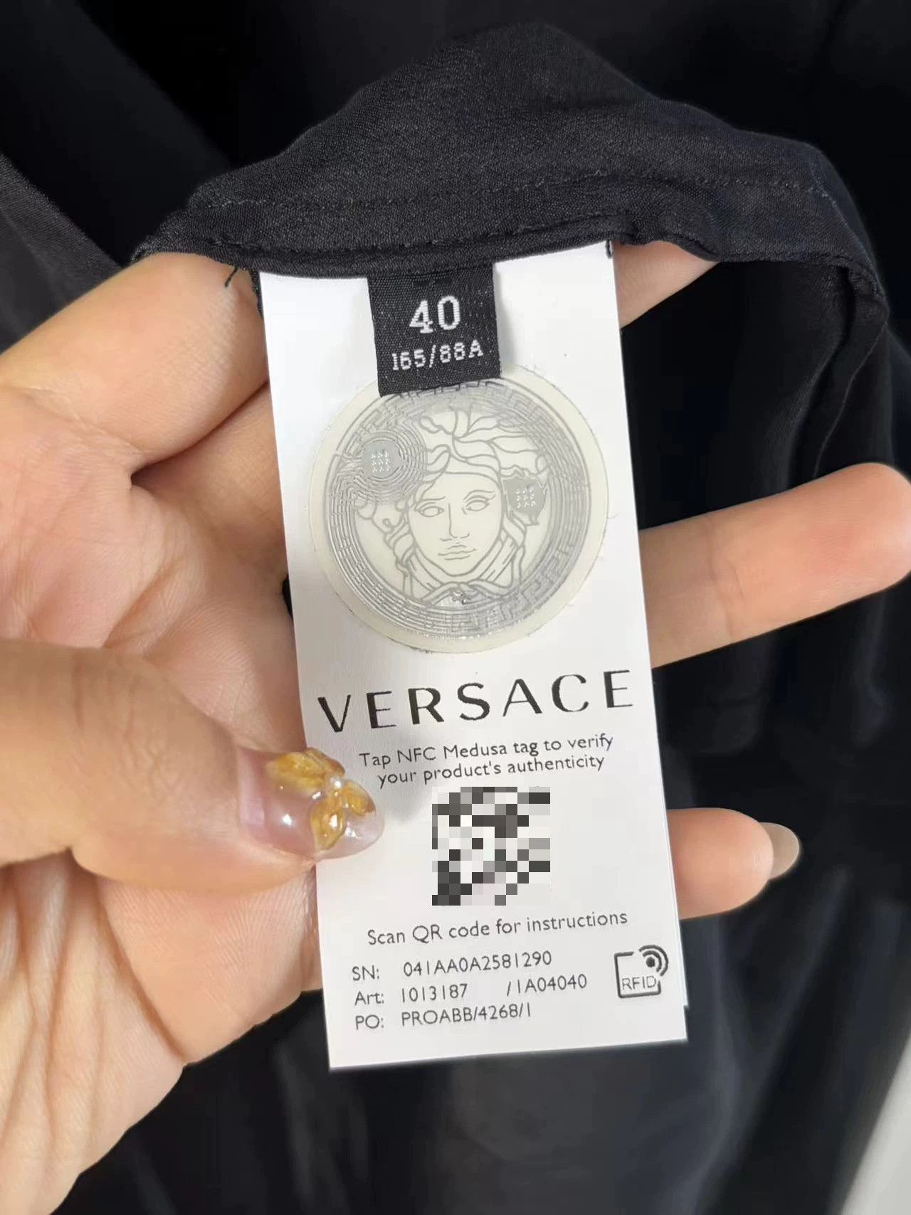 Versace Versace White Button Up M Women Size M / US 6-8 / IT 42-44 - 3 Thumbnail