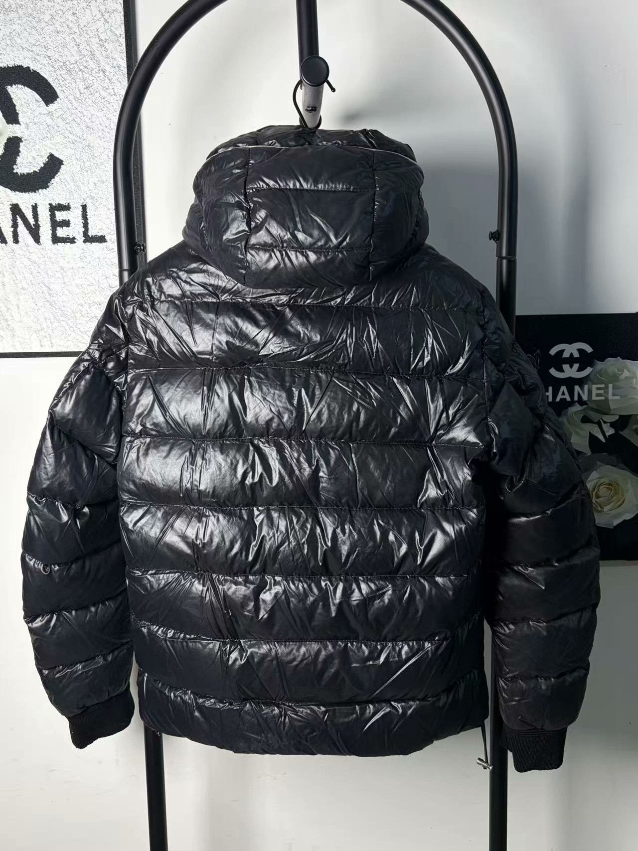 Moncler Moncler Retro Down White Heavy Coat m Men Size US M / EU 48-50 / 2 - 2 Thumbnail