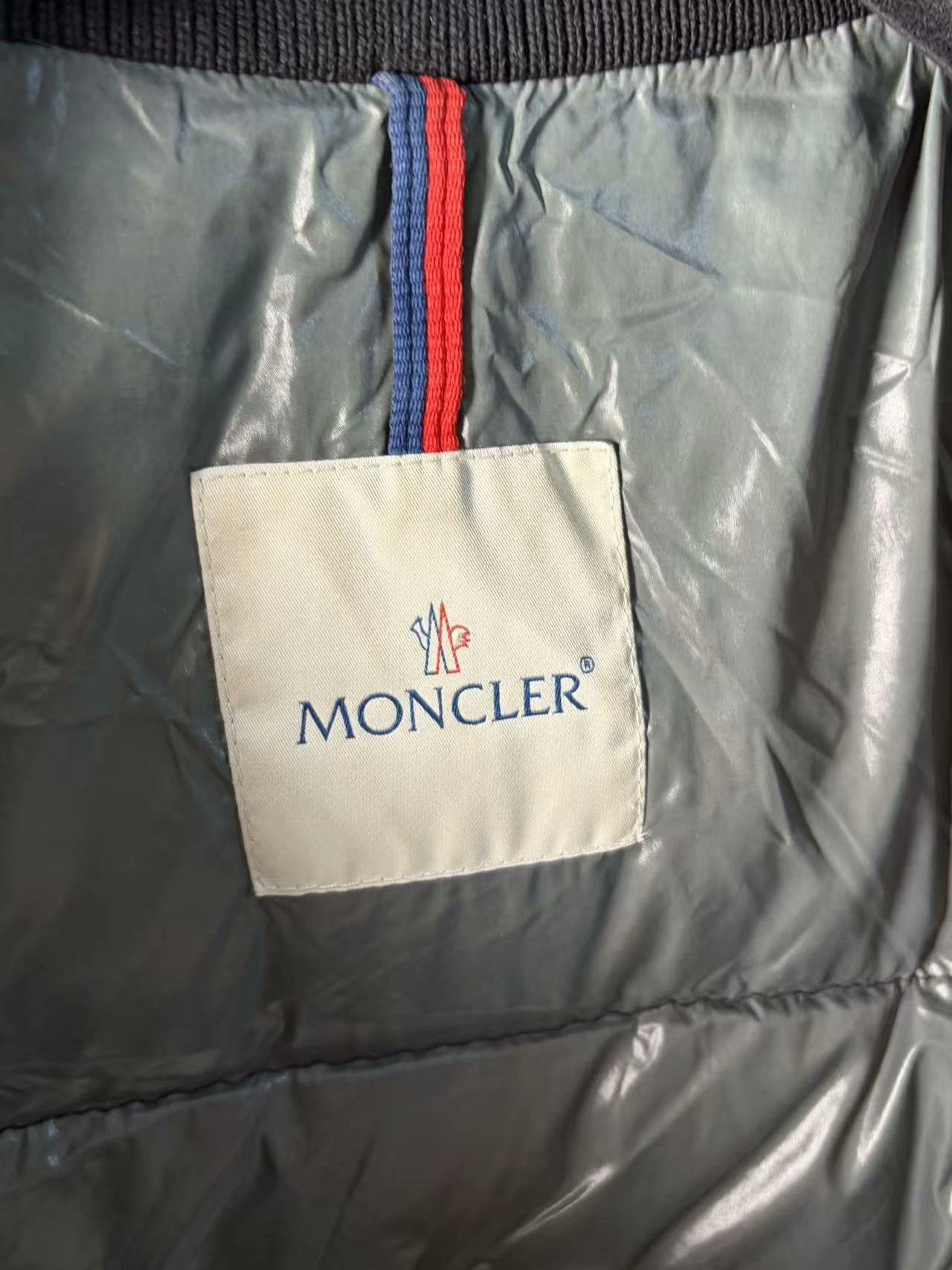 Moncler Moncler Retro Down White Heavy Coat m Men Size US M / EU 48-50 / 2 - 3 Thumbnail
