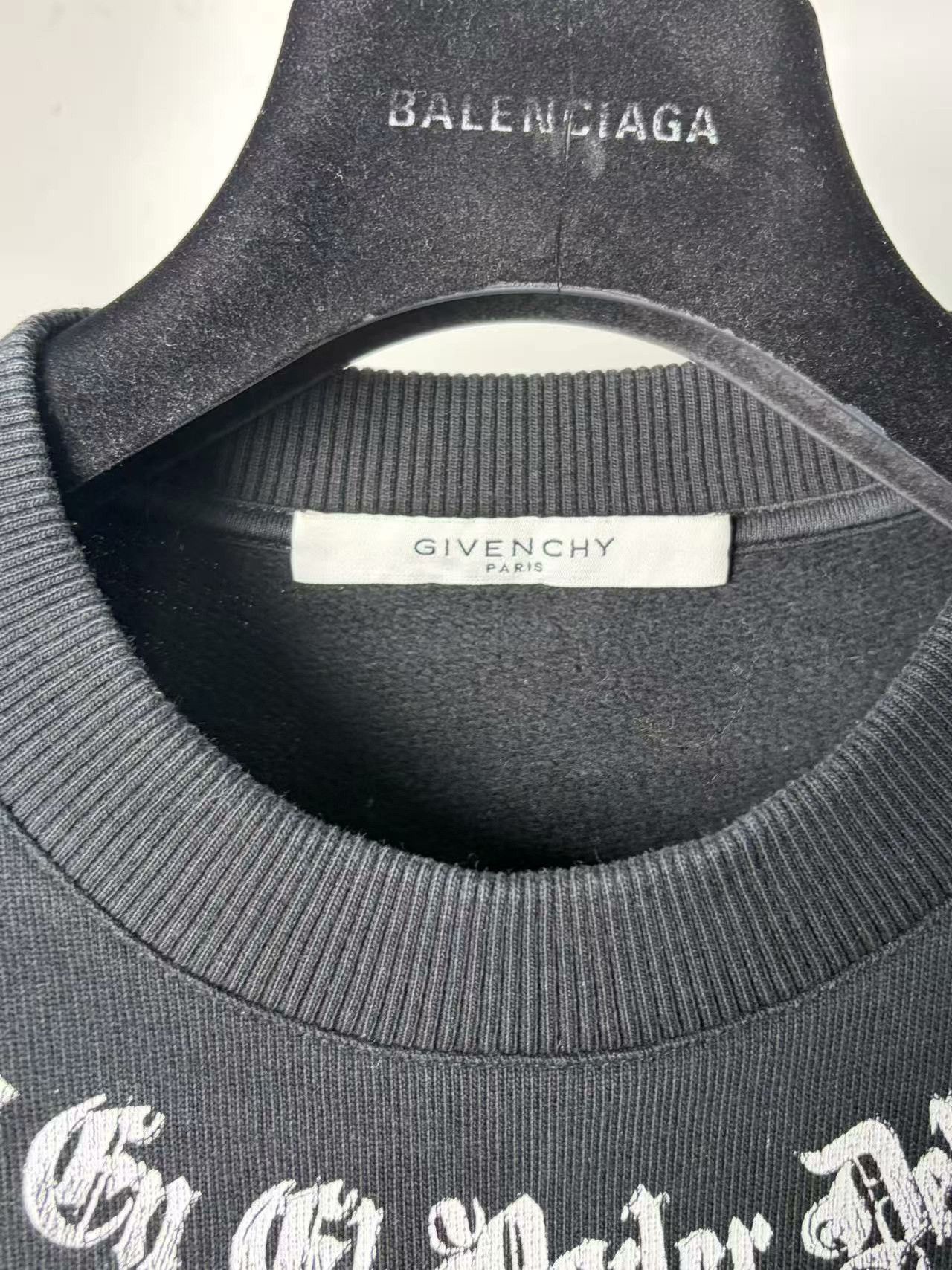 Givenchy Givenchy White Hoodie xs Men Size US XS / EU 42 / 0 - 4 Thumbnail