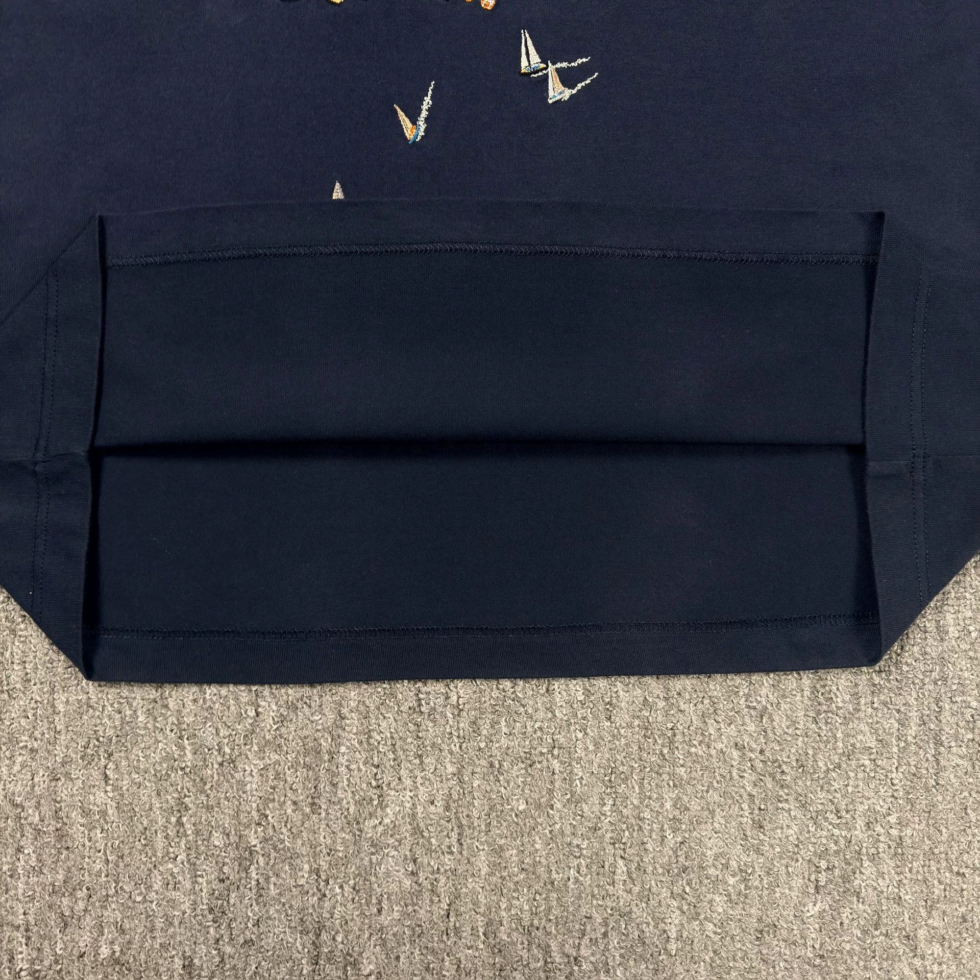 Louis Vuitton Louis Vuitton Embroidered Sailboat T-Shirt Size M Size US M / EU 48-50 / 2 - 4 Thumbnail