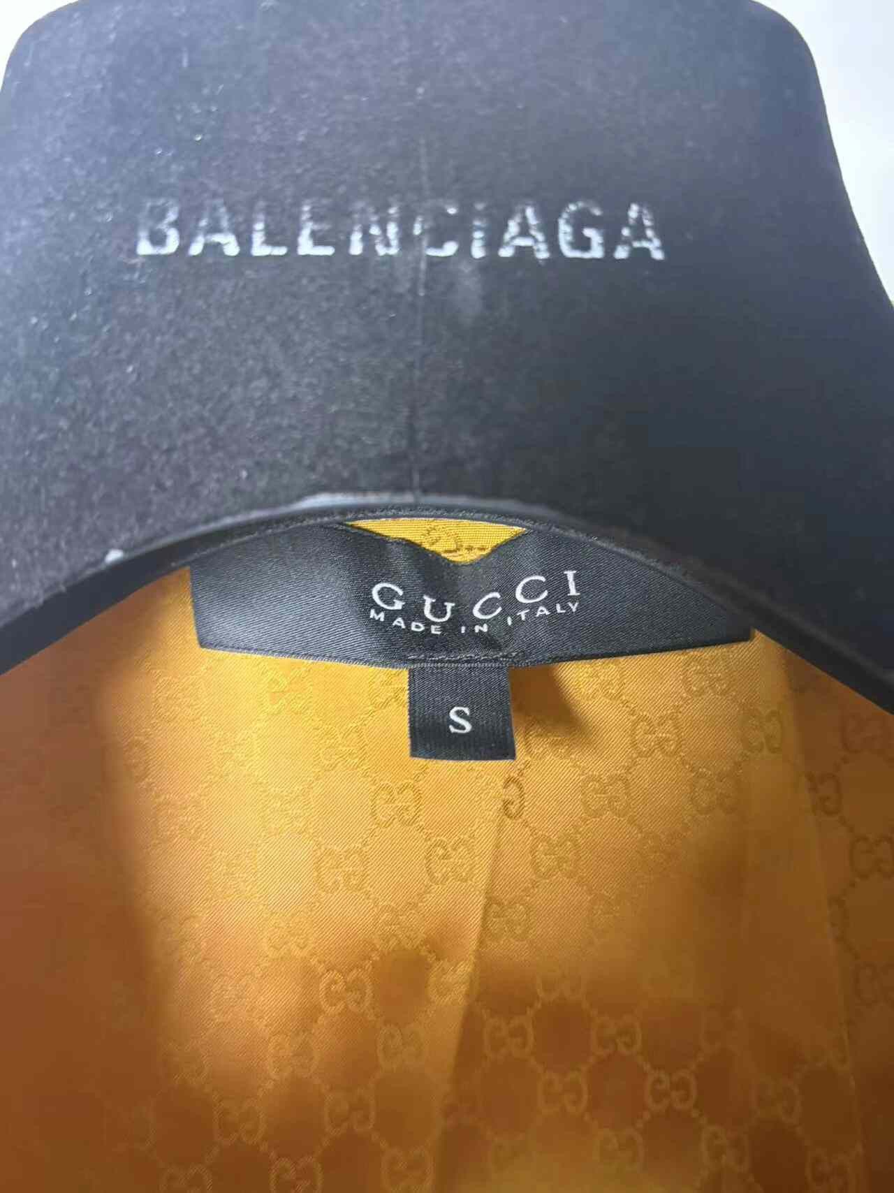 Gucci Gucci White Light Jacket s Men Size US S / EU 44-46 / 1 - 4 Thumbnail
