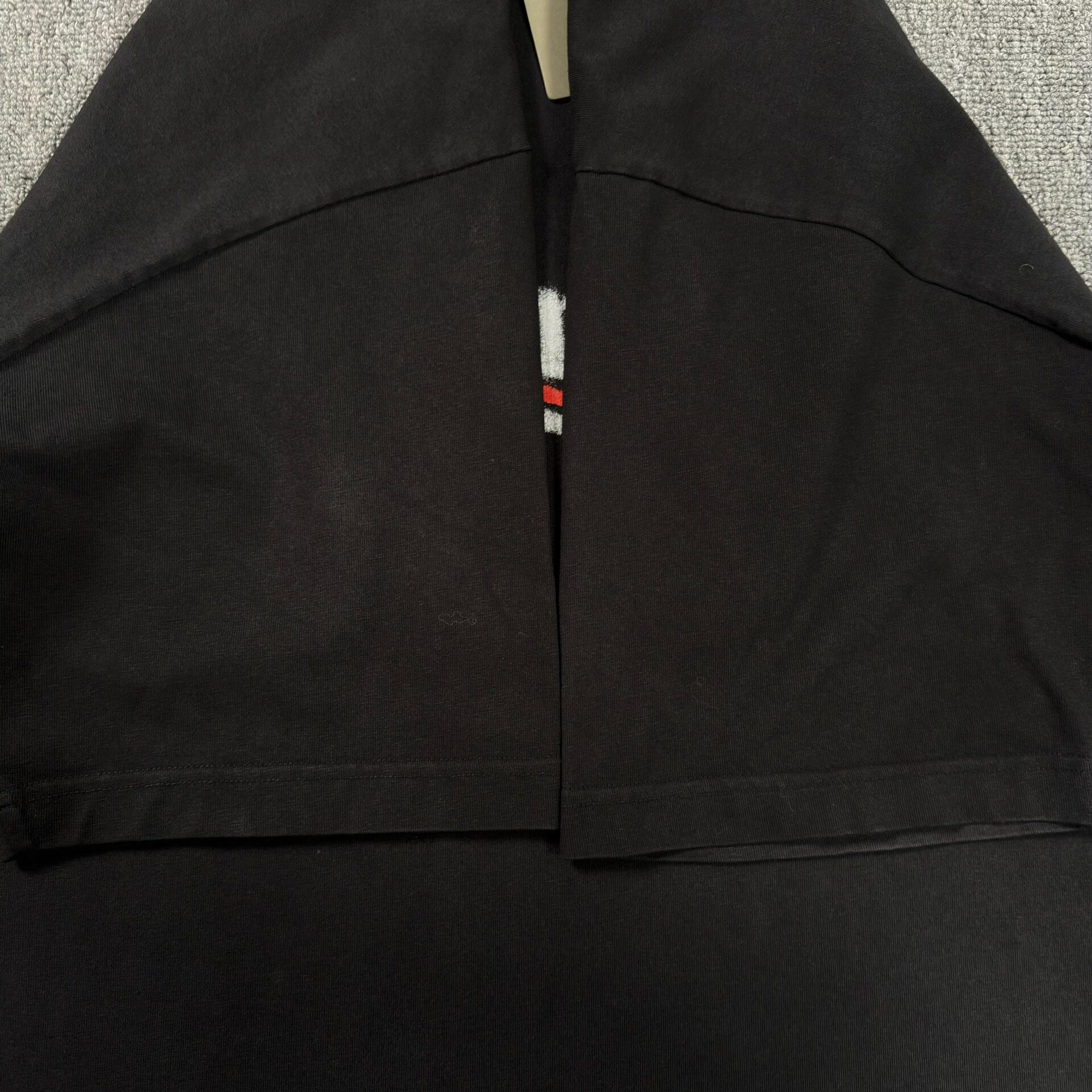 Balenciaga Balenciaga Blurred Logo T-Shirt Size M Size US M / EU 48-50 / 2 - 4 Thumbnail