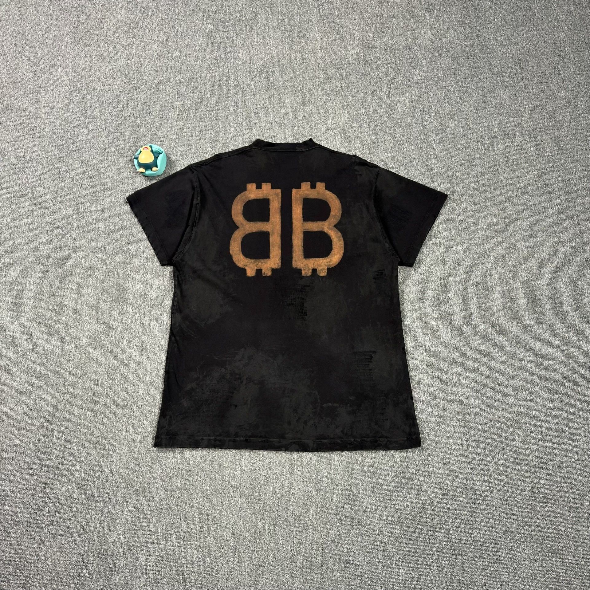 Balenciaga Balenciaga Bitcoin Graphic T-Shirt Size 1 Size US S / EU 44-46 / 1 - 2 Thumbnail