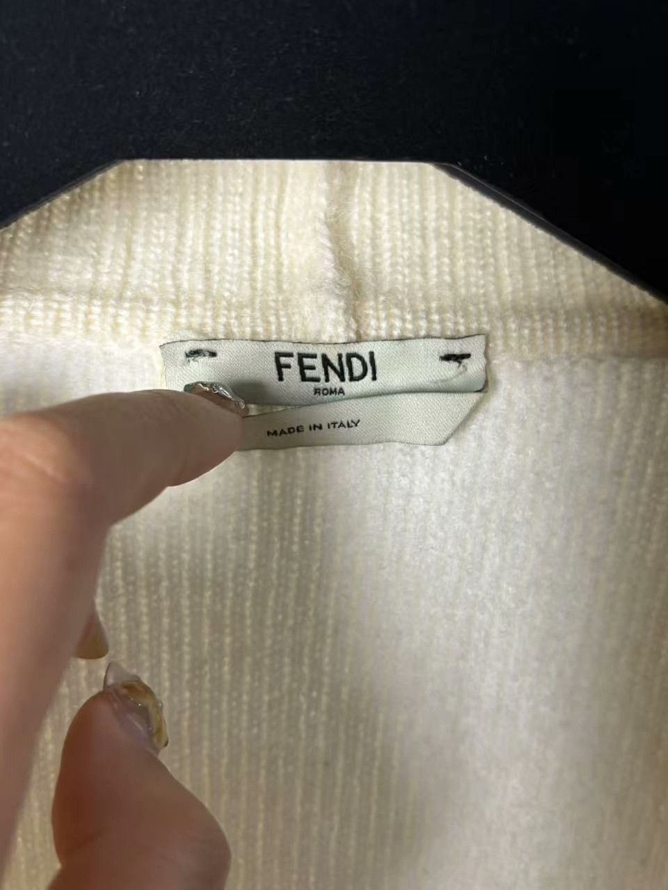 Fendi Fendi White Sweater M Women Size M / US 6-8 / IT 42-44 - 3 Thumbnail