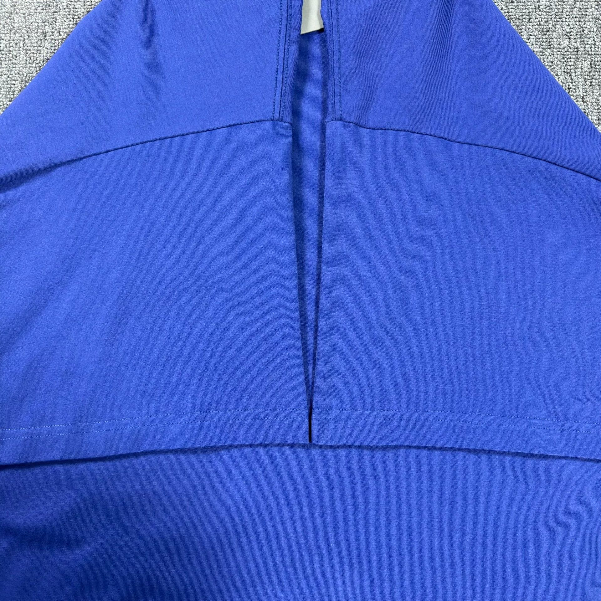 Balenciaga Balenciaga Taped Logo Short Sleeve T-Shirt Size 2 Size US M / EU 48-50 / 2 - 4 Thumbnail
