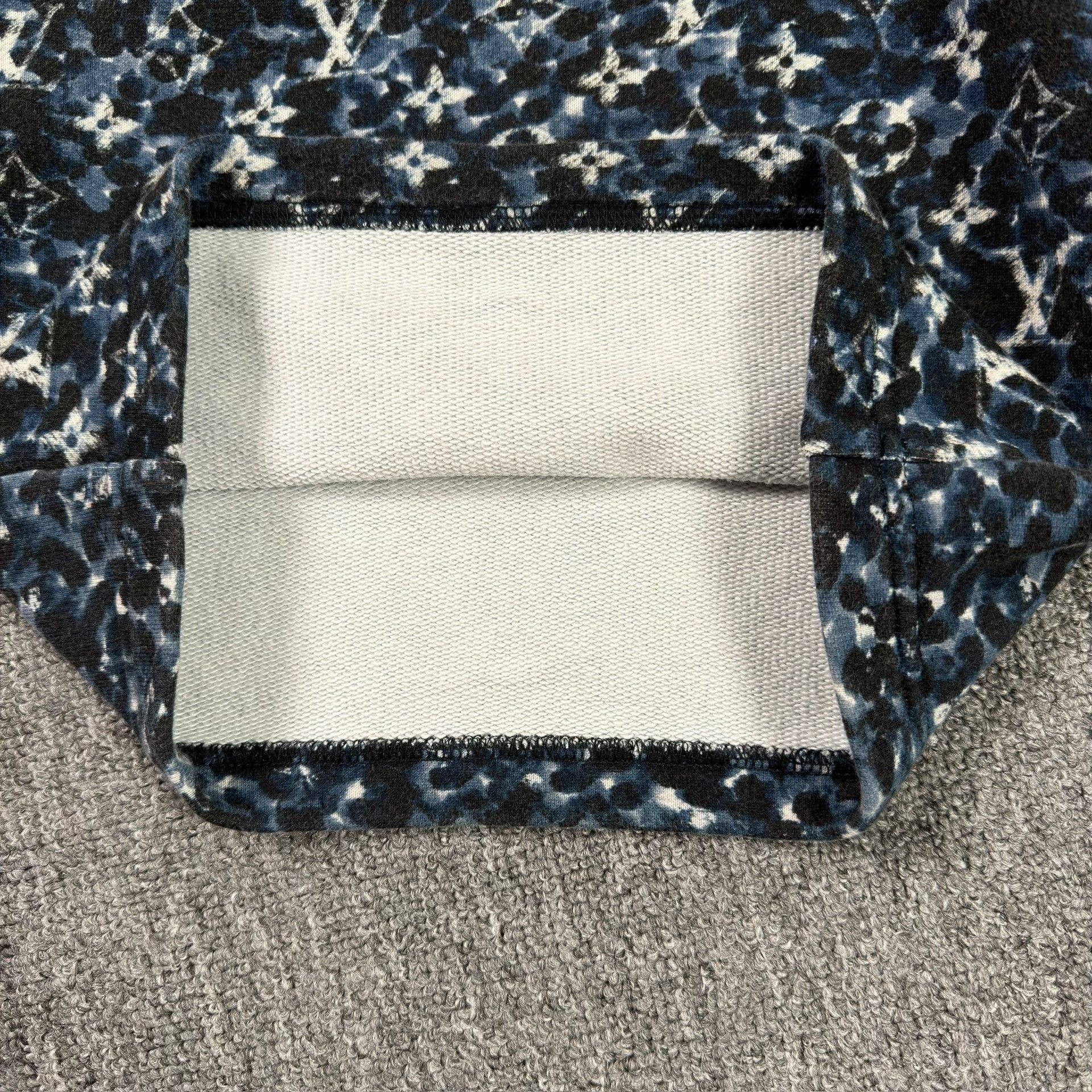 Louis Vuitton Louis Vuitton Tapestry Monogram Shorts XL Size US 36 / EU 52 - 4 Thumbnail