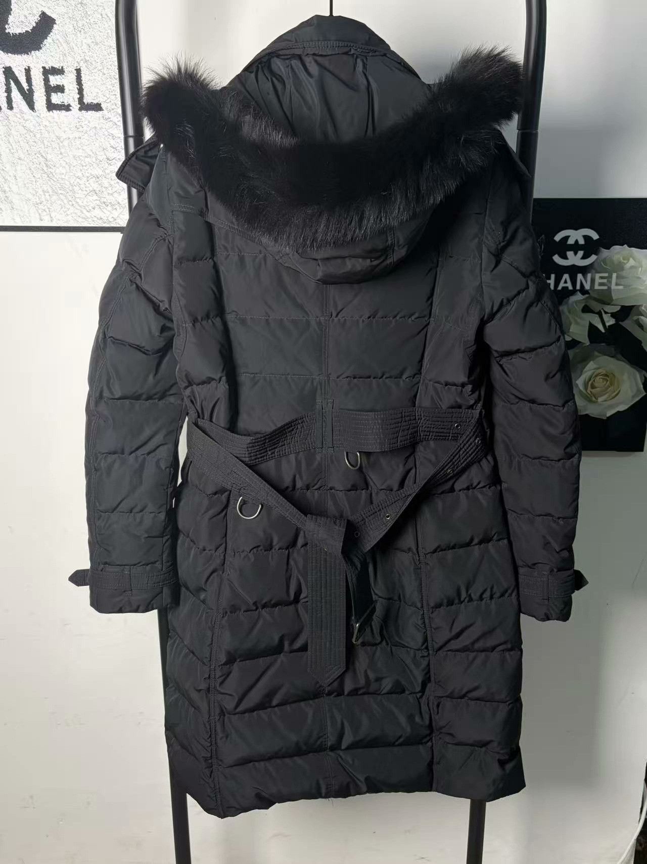 Burberry Burberry Down Black Down Jacket M Women Size M / US 6-8 / IT 42-44 - 2 Thumbnail