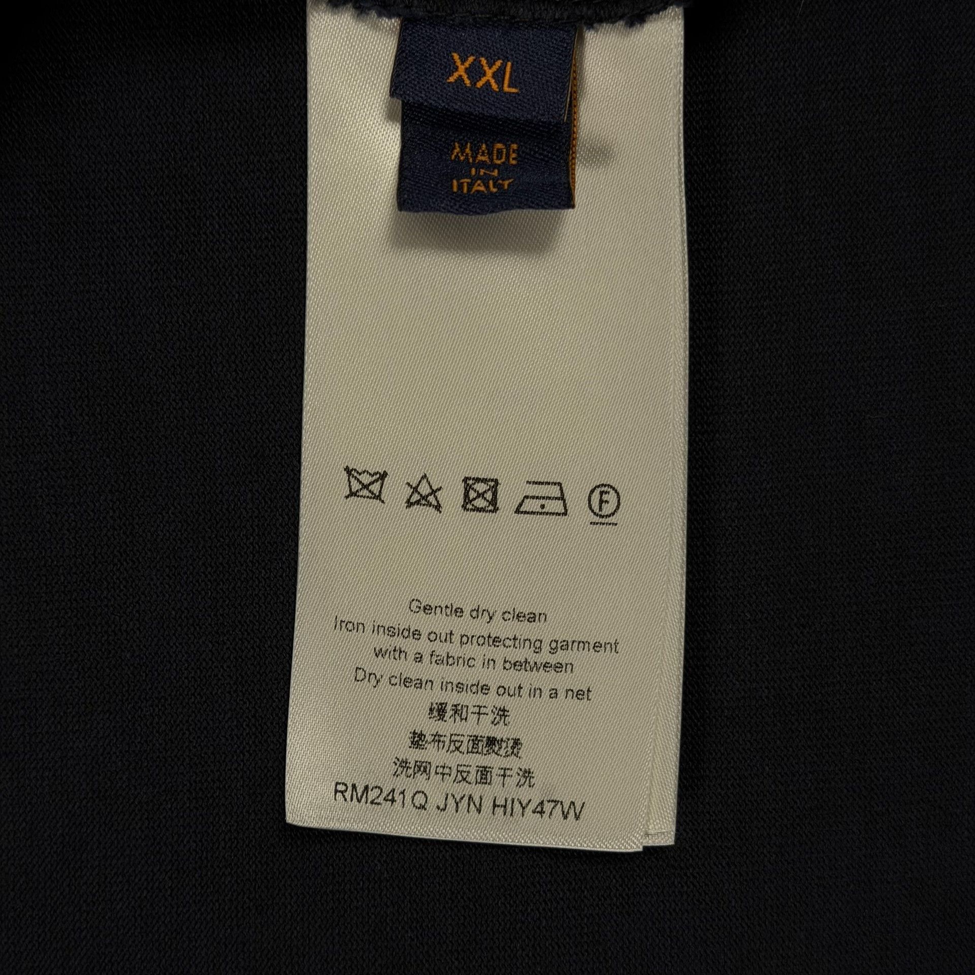 Louis Vuitton Louis Vuitton Staples Edition Logo T-Shirt XXL Size US XXL / EU 58 / 5 - 6 Thumbnail