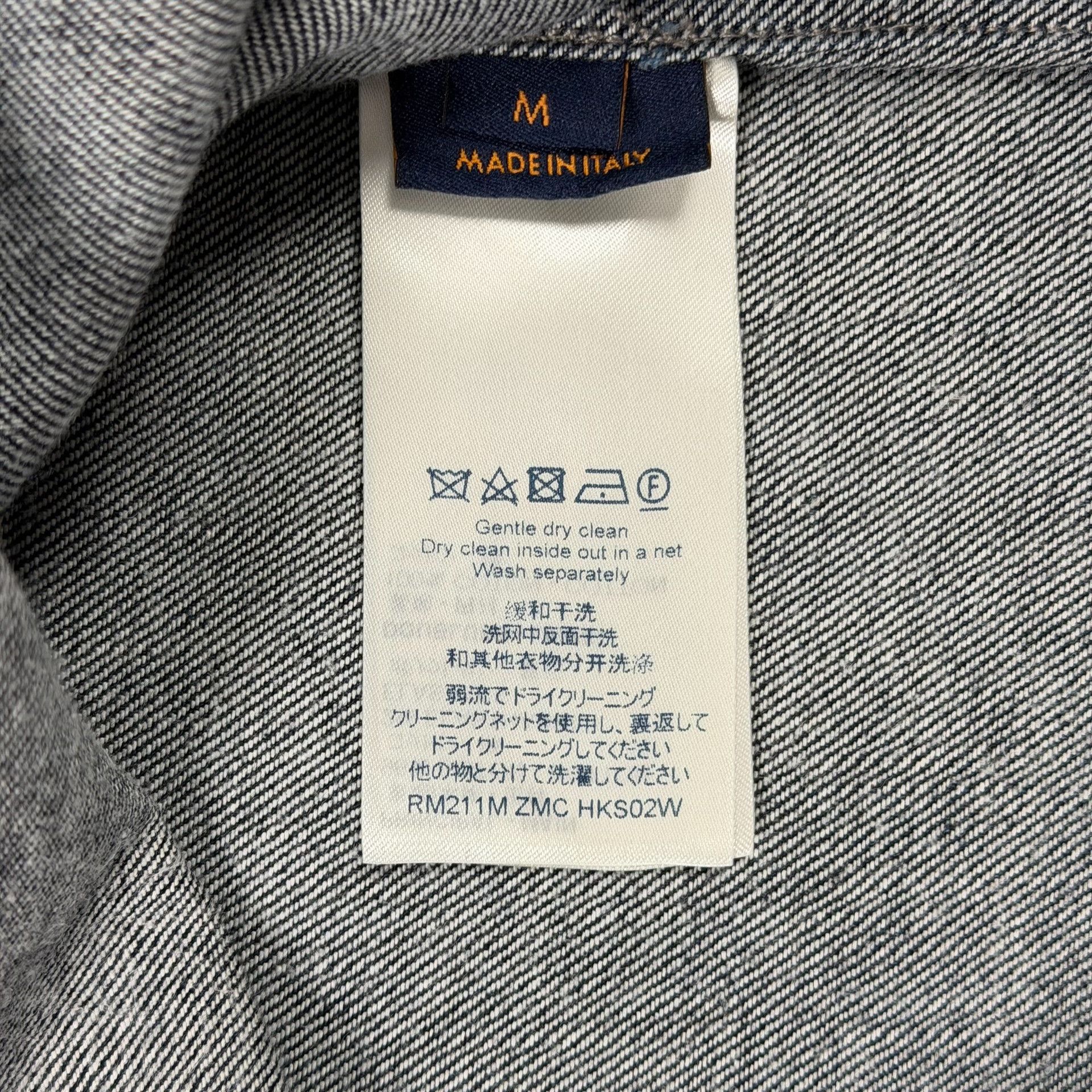 Louis Vuitton Louis Vuitton Tapestry Monogram Shirt Size M Size US M / EU 48-50 / 2 - 6 Thumbnail